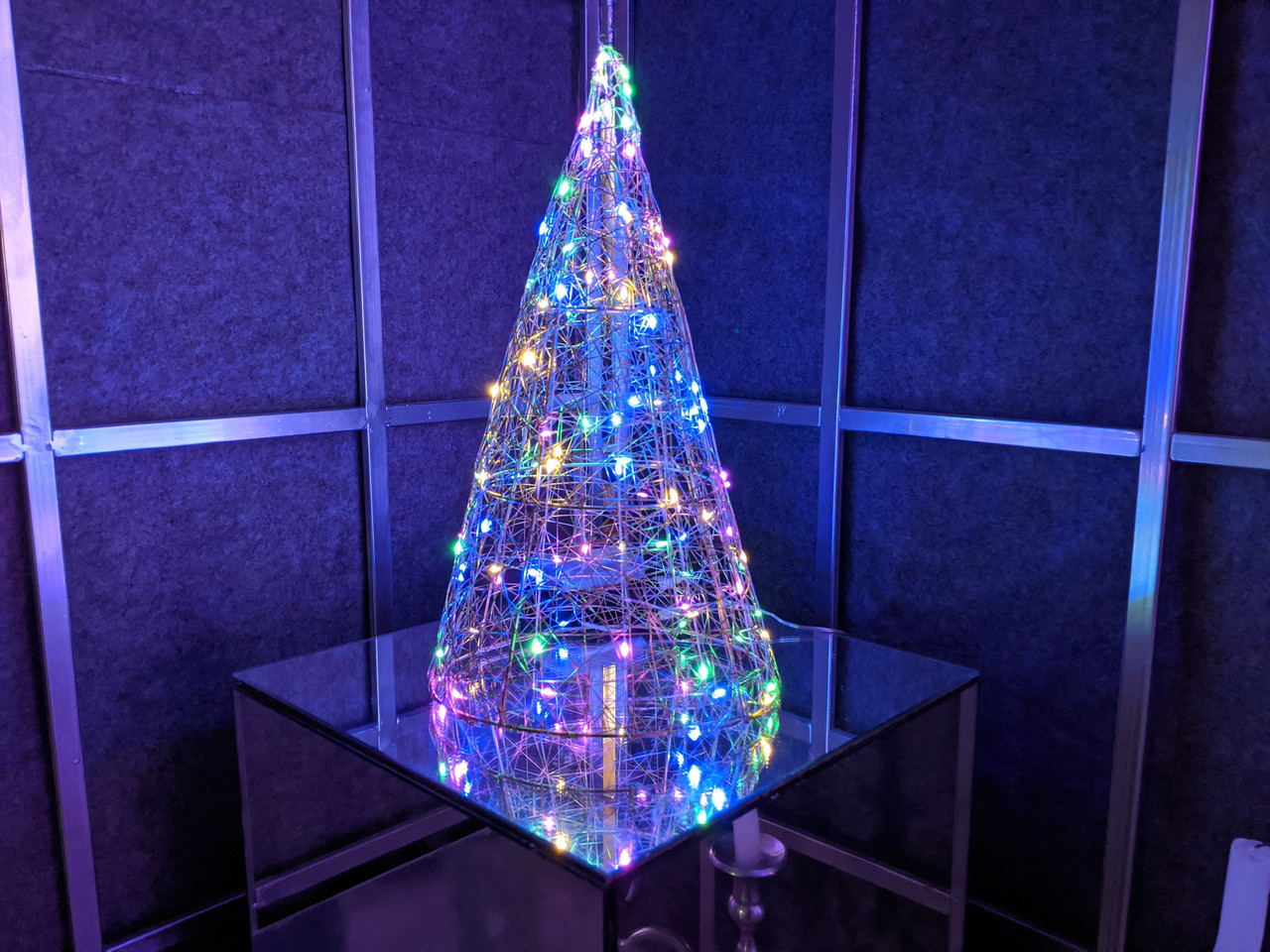 Елка металлическая с гирляндой, железная, лофт, loft, питание от USB, 100 LED, 38 см., настольная 1769
Елка металлическая с гирляндой, железная, лофт, loft, питание от USB, 100 LED, 38 см., настольная 1769