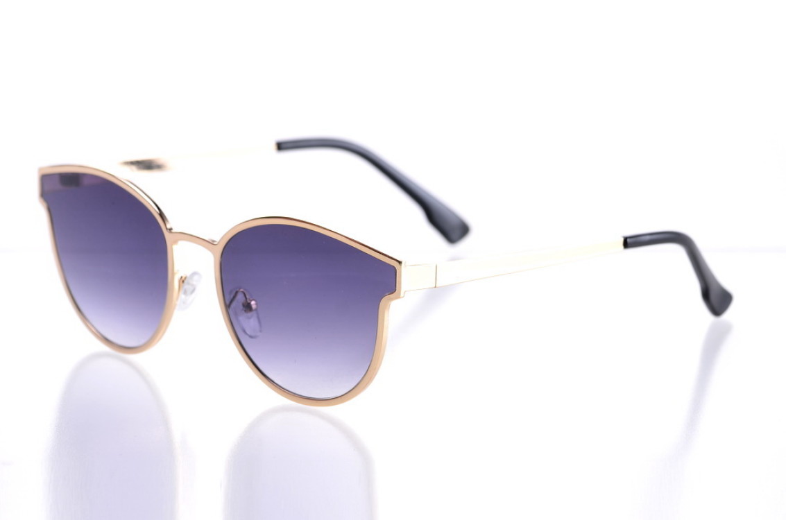 Женские солнцезащитные очки GlasseS с поляризацией, цвет линзы чёрный, цвет оправы золотой
Женские солнцезащитные очки GlasseS с поляризацией, цвет линзы чёрный, цвет оправы золотой