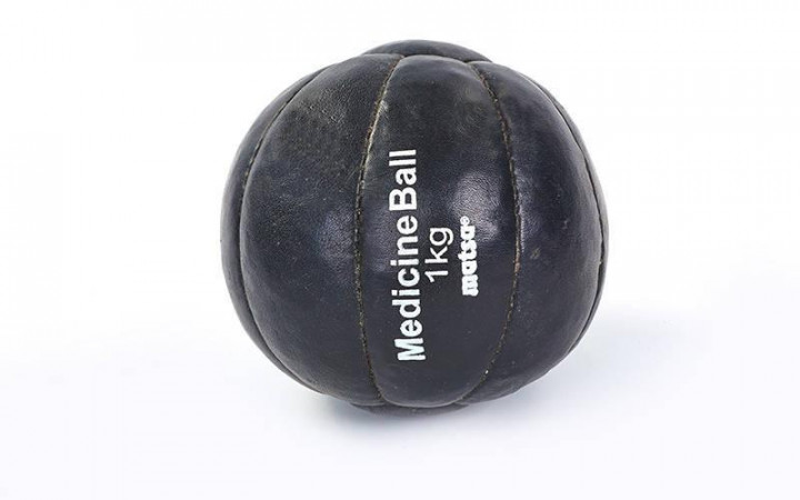 Мяч медицинский медбол MATSA Medicine Ball ME-0241-1 1кг (верх-кожа, наполнитель-песок, d-14см, черный)
Мяч медицинский медбол MATSA Medicine Ball ME-0241-1 1кг (верх-кожа, наполнитель-песок, d-14см, черный)