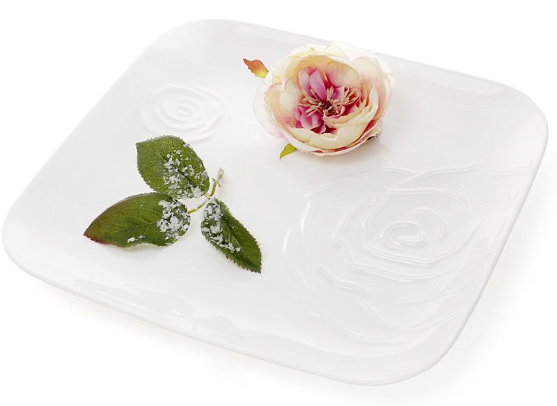 Набор 2 фарфоровые подставные / обеденные квадратные тарелки Bona "White Rose" 30 x 30 см
Набор 2 фарфоровые подставные / обеденные квадратные тарелки Bona "White Rose" 30 x 30 см