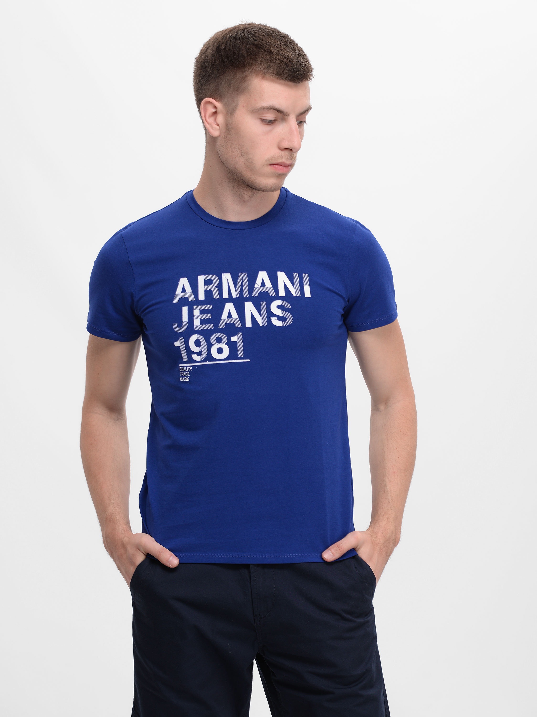 Футболка Armani Jeans 9031.2 (46) Электрик, Футболка Armani Jeans 9031.2 M (46) Электрик
Футболка Armani Jeans 9031.2 (46) Электрик, Футболка Armani Jeans 9031.2 M (46) Электрик