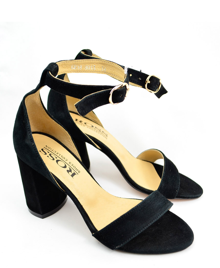 Босоножки на каблуке Черный Замша 8013black Ross Украина 40(р)
Босоножки на каблуке Черный Замша 8013black Ross Украина 40(р)