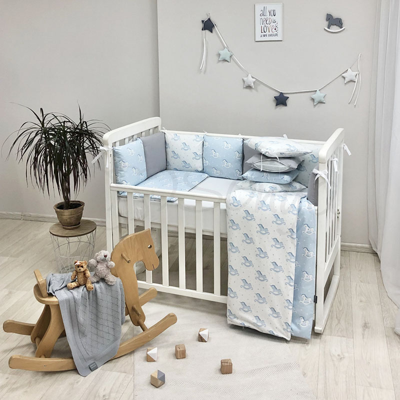 Комплект защита-бортики Маленькая соня Baby Лошадки поплин в кроватку стандарт/овал защита+простынь детский арт.0720211
Комплект защита-бортики Маленькая соня Baby Лошадки поплин в кроватку стандарт/овал защита+простынь детский арт.0720211
