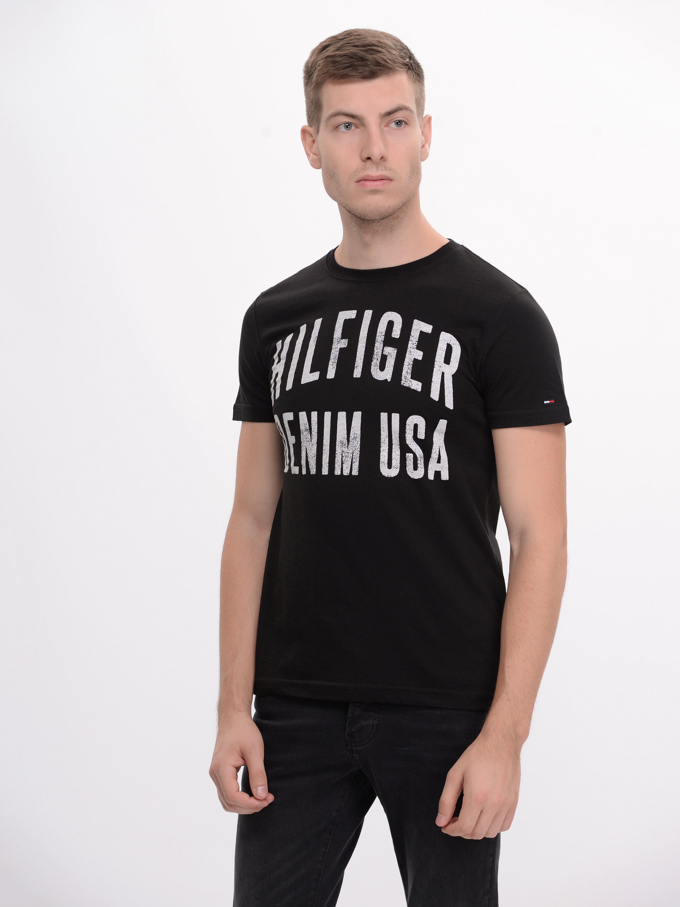 Футболка Tommy Hilfiger 9156.1 (46) Черная, Футболка Tommy Hilfiger 9156.1 M (46) Черная
Футболка Tommy Hilfiger 9156.1 (46) Черная, Футболка Tommy Hilfiger 9156.1 M (46) Черная