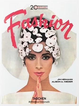 Книга 20th-Century Fashion: 100 Years of Apparel Ads Alison A. Nieder, Jim Heimann ISBN 9783836522793
Книга 20th-Century Fashion: 100 Years of Apparel Ads Alison A. Nieder, Jim Heimann ISBN 9783836522793