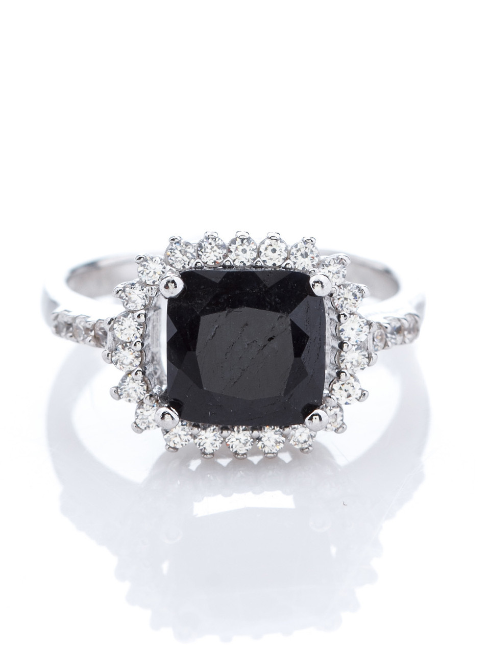 Кольцо из серебра с сапфиром Т 2700-м 18.0 размер
Кольцо из серебра с сапфиром Т 2700-м 18.0 размер