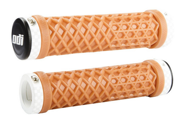 Грипсы ODI Vans® Lock-On Grips, Limited Edition, Gum with Checkerboard White Clamps бежевые
Грипсы ODI Vans® Lock-On Grips, Limited Edition, Gum with Checkerboard White Clamps бежевые