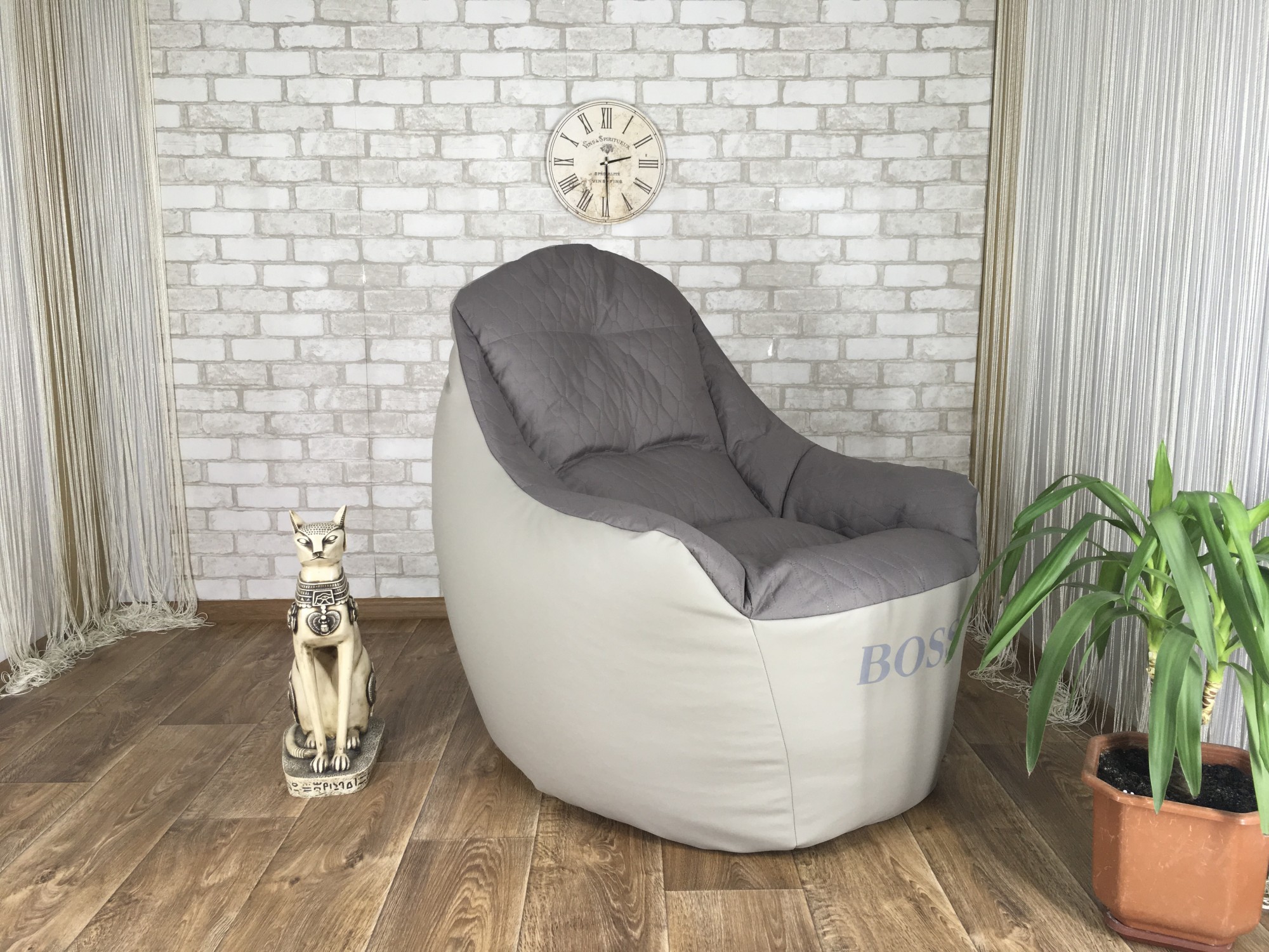 Кресло-груша "Elegant" Кресло Boss Эко-кожа серая + Рогожка ромб серый ХL 100 см х 95 см
Кресло-груша "Elegant" Кресло Boss Эко-кожа серая + Рогожка ромб серый ХL 100 см х 95 см