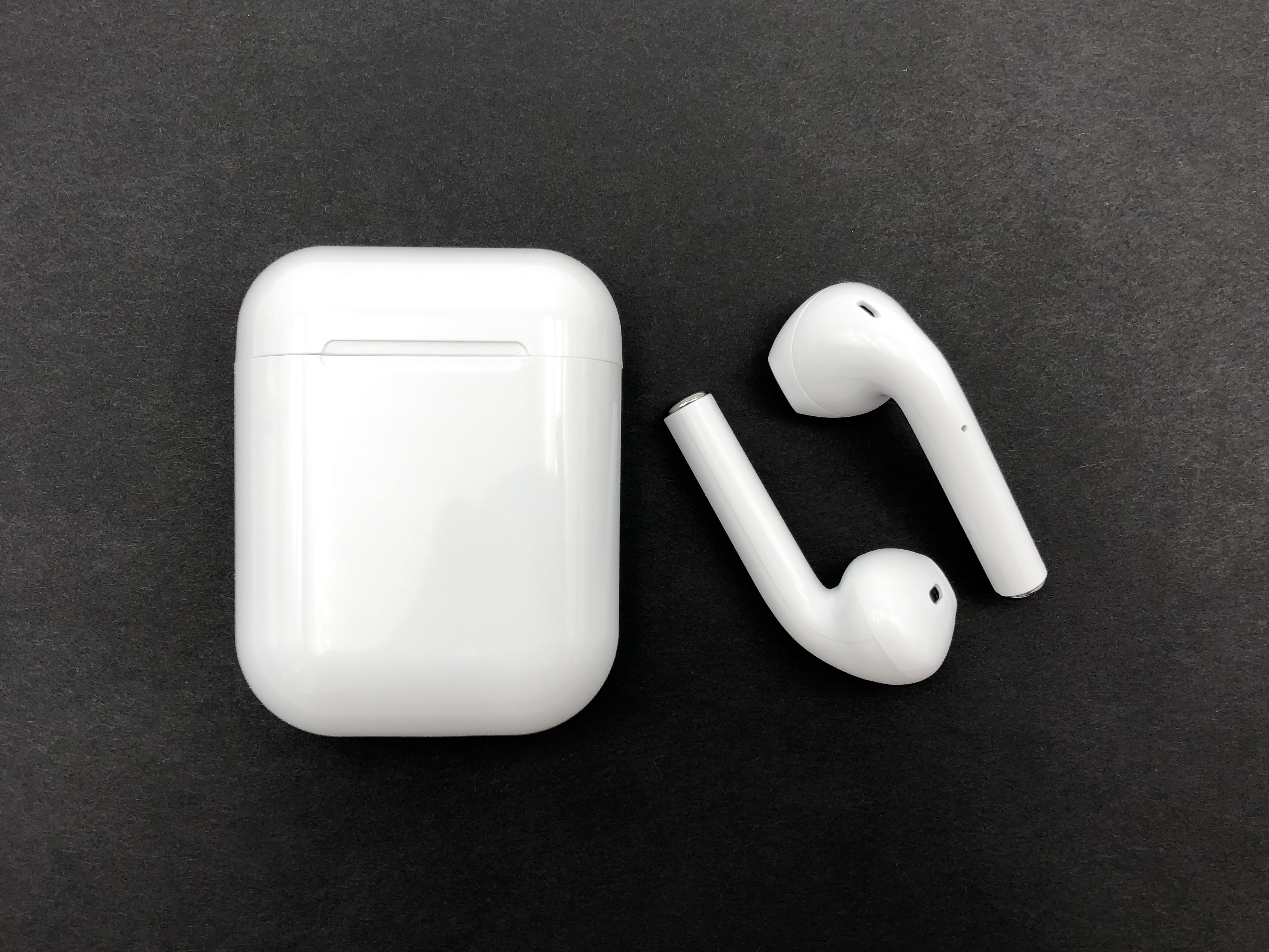 Беспроводные сенсорные Bluetooth наушники BLACKSMITH i11S TWS mega sound с док-станцией white
Беспроводные сенсорные Bluetooth наушники BLACKSMITH i11S TWS mega sound с док-станцией white