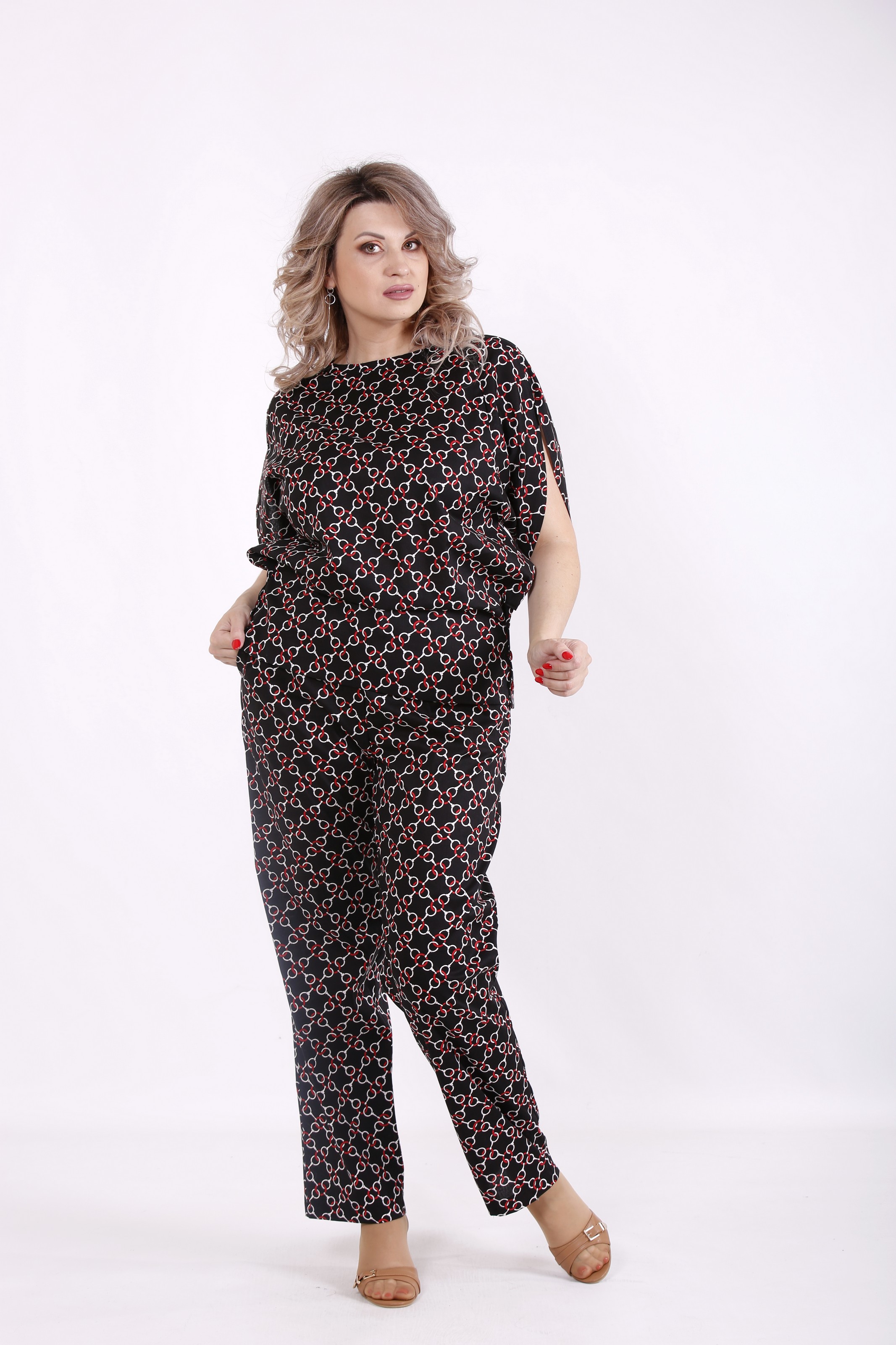 Комплект: брюки и блузка GARRY-STAR 01556-1 Черный, Комплект: брюки и блузка GARRY-STAR 01556-1 64 Черный
Комплект: брюки и блузка GARRY-STAR 01556-1 Черный, Комплект: брюки и блузка GARRY-STAR 01556-1 64 Черный