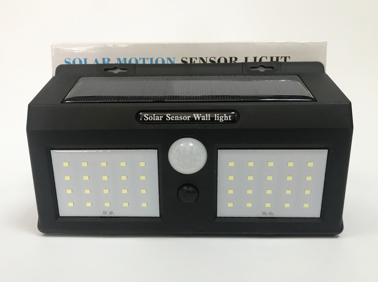 Фонарь светильник уличный настенный с датчиком движения и солнечной панелью двойной BL-1626
Фонарь светильник уличный настенный с датчиком движения и солнечной панелью двойной BL-1626