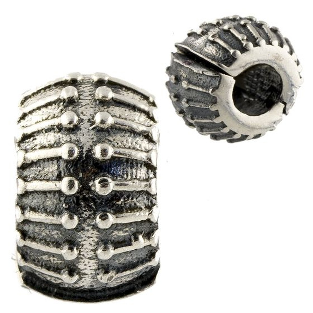 Серебряный шарм SilverLine без камней
Серебряный шарм SilverLine без камней