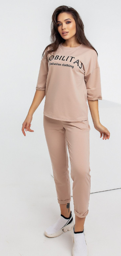 Женский спортивный костюм Fashion Woman NB21027 бежевый р54, Женский спортивный костюм Fashion Woman NB21027 бежевый р54/56
Женский спортивный костюм Fashion Woman NB21027 бежевый р54, Женский спортивный костюм Fashion Woman NB21027 бежевый р54/56