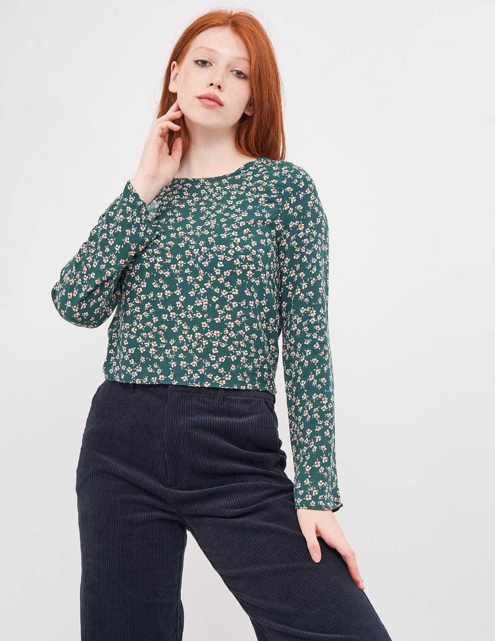 Блуза PULL & BEAR Ж1056442 (9471/399/500) цвет зеленый, Блуза PULL & BEAR Ж1056442 (9471/399/500) цвет зеленый S
Блуза PULL & BEAR Ж1056442 (9471/399/500) цвет зеленый, Блуза PULL & BEAR Ж1056442 (9471/399/500) цвет зеленый S
