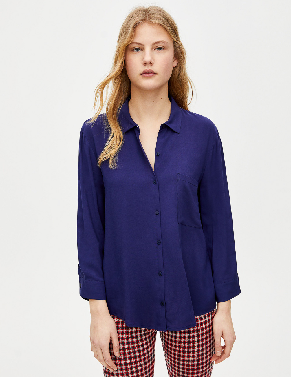 Рубашка PULL & BEAR Ж1056484 (5470/367/401) цвет синий, Рубашка PULL & BEAR Ж1056484 (5470/367/401) цвет синий XS
Рубашка PULL & BEAR Ж1056484 (5470/367/401) цвет синий, Рубашка PULL & BEAR Ж1056484 (5470/367/401) цвет синий XS