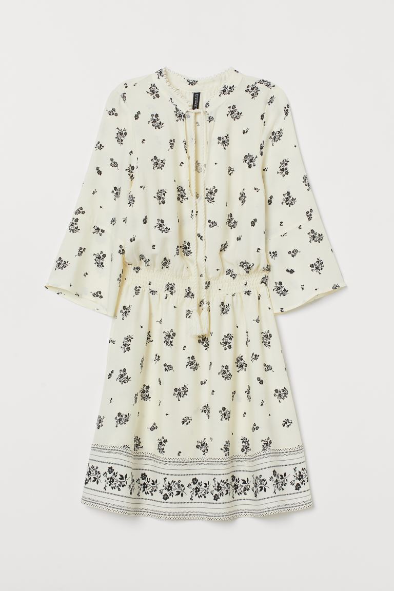 Короткое платье H&M Натуральный белый/Цветы, Короткое платье H&M 36 Натуральный белый/Цветы
Короткое платье H&M Натуральный белый/Цветы, Короткое платье H&M 36 Натуральный белый/Цветы