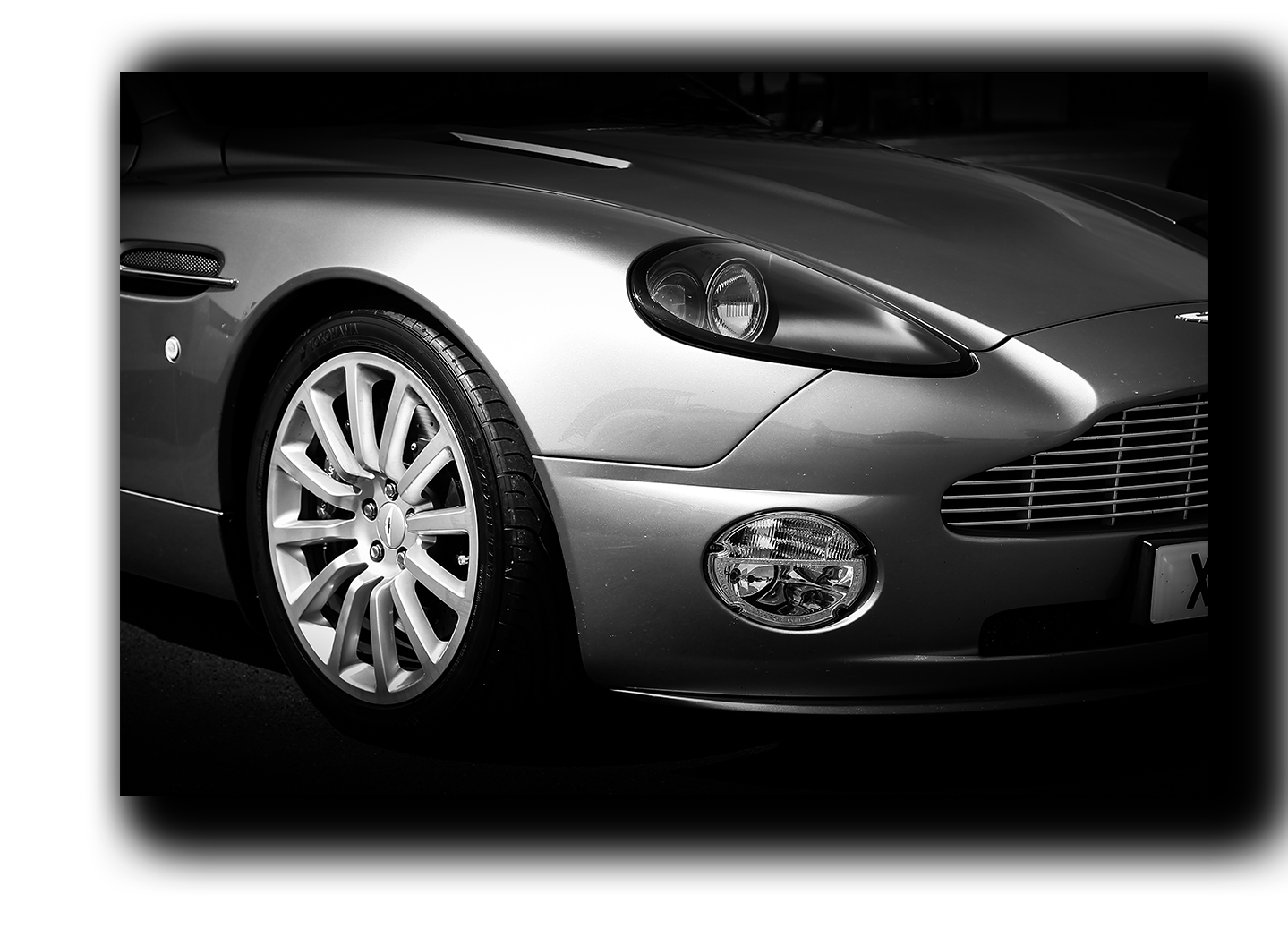 картина на холсте Спортивное авто Aston Martin гранд туризмо Hotel Arizona HD 28 см x 41 см
картина на холсте Спортивное авто Aston Martin гранд туризмо Hotel Arizona HD 28 см x 41 см