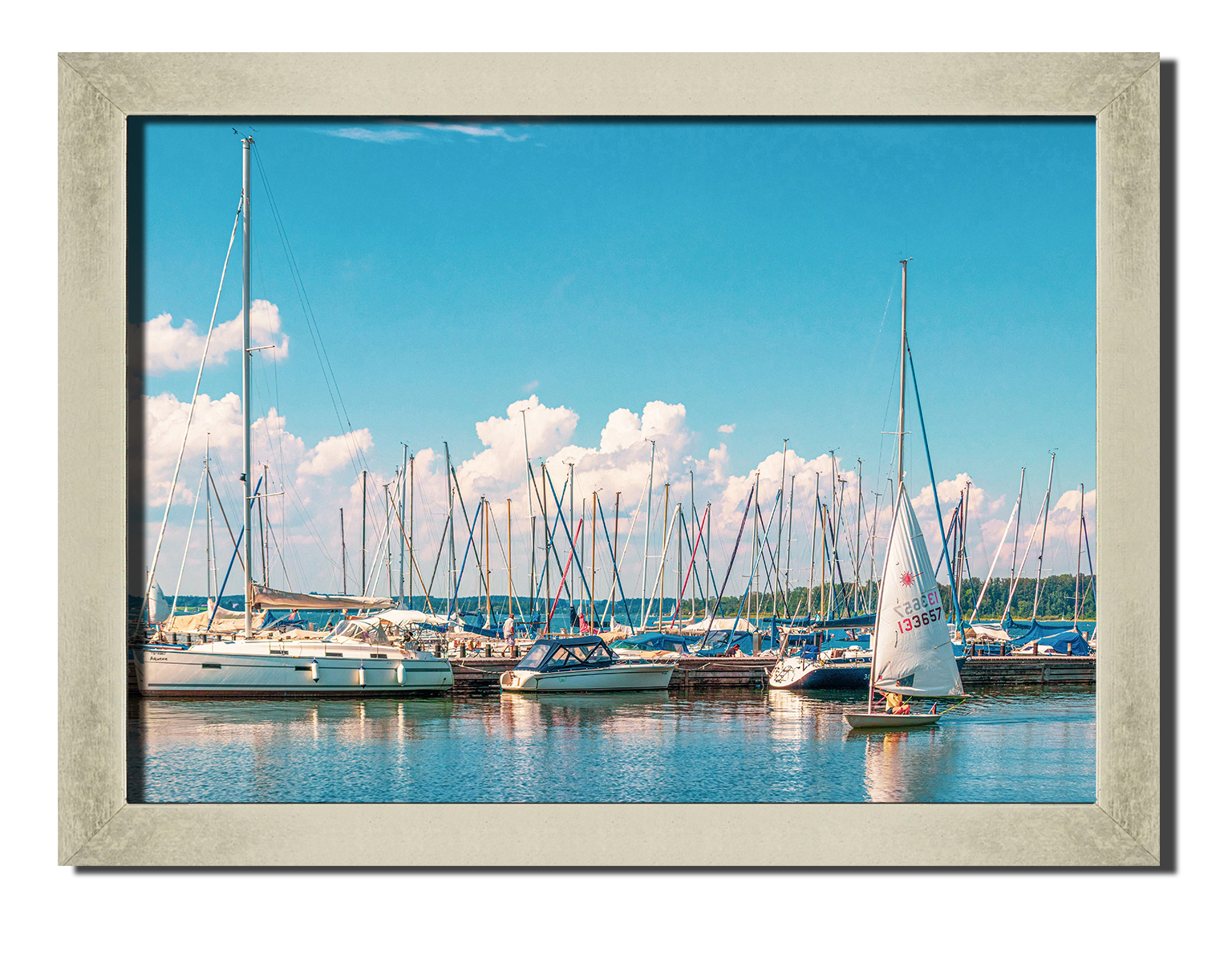 Silver frame картина на файн-арт бумаге Гавань с парусниками морская тематика, корабли Hotel Arizona HD 31 см x 41 см
Silver frame картина на файн-арт бумаге Гавань с парусниками морская тематика, корабли Hotel Arizona HD 31 см x 41 см