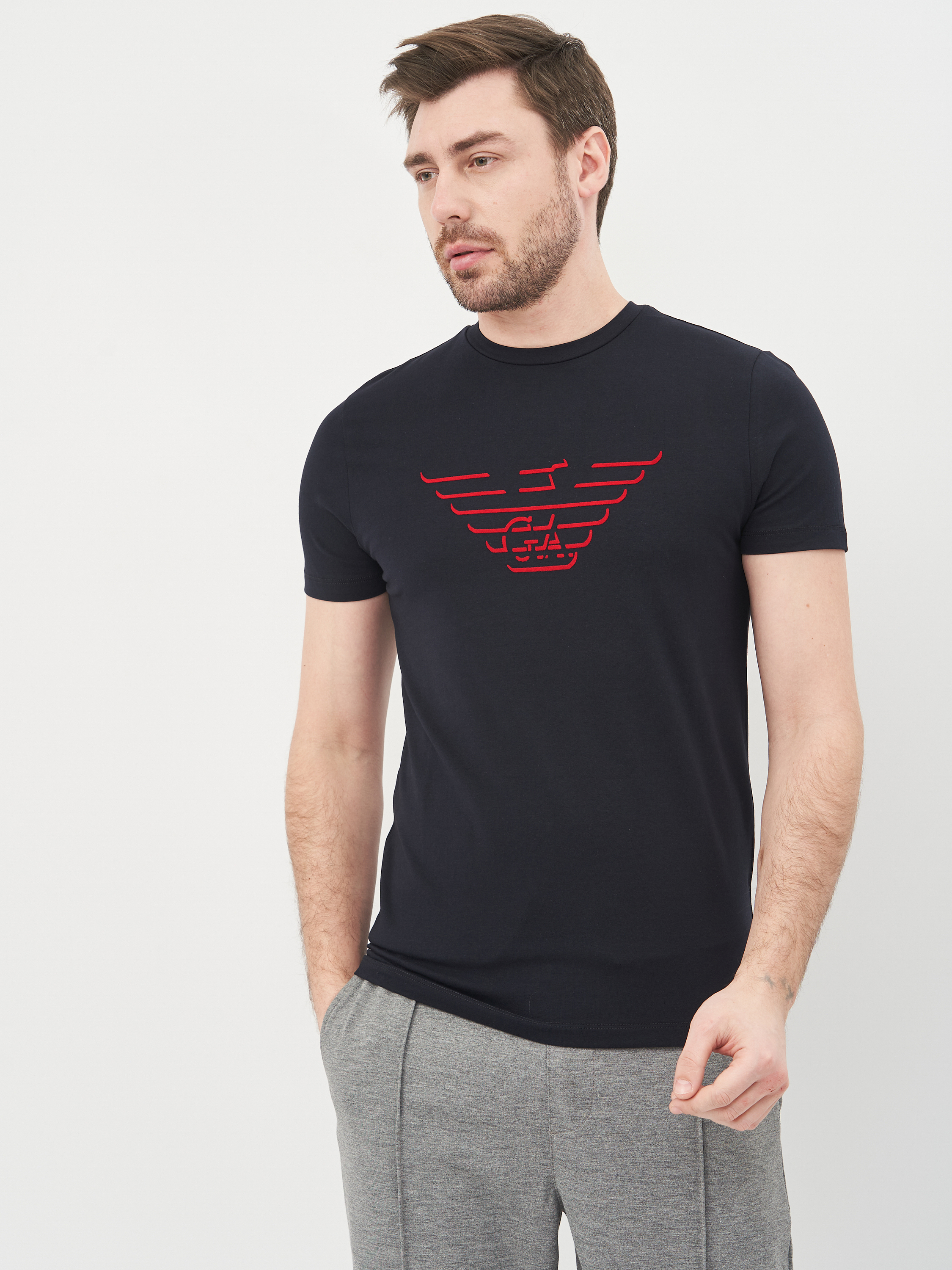 Футболка Emporio Armani 10555.3 (50) Темно-синяя, Футболка Emporio Armani 10555.3 XL (50) Темно-синяя
Футболка Emporio Armani 10555.3 (50) Темно-синяя, Футболка Emporio Armani 10555.3 XL (50) Темно-синяя