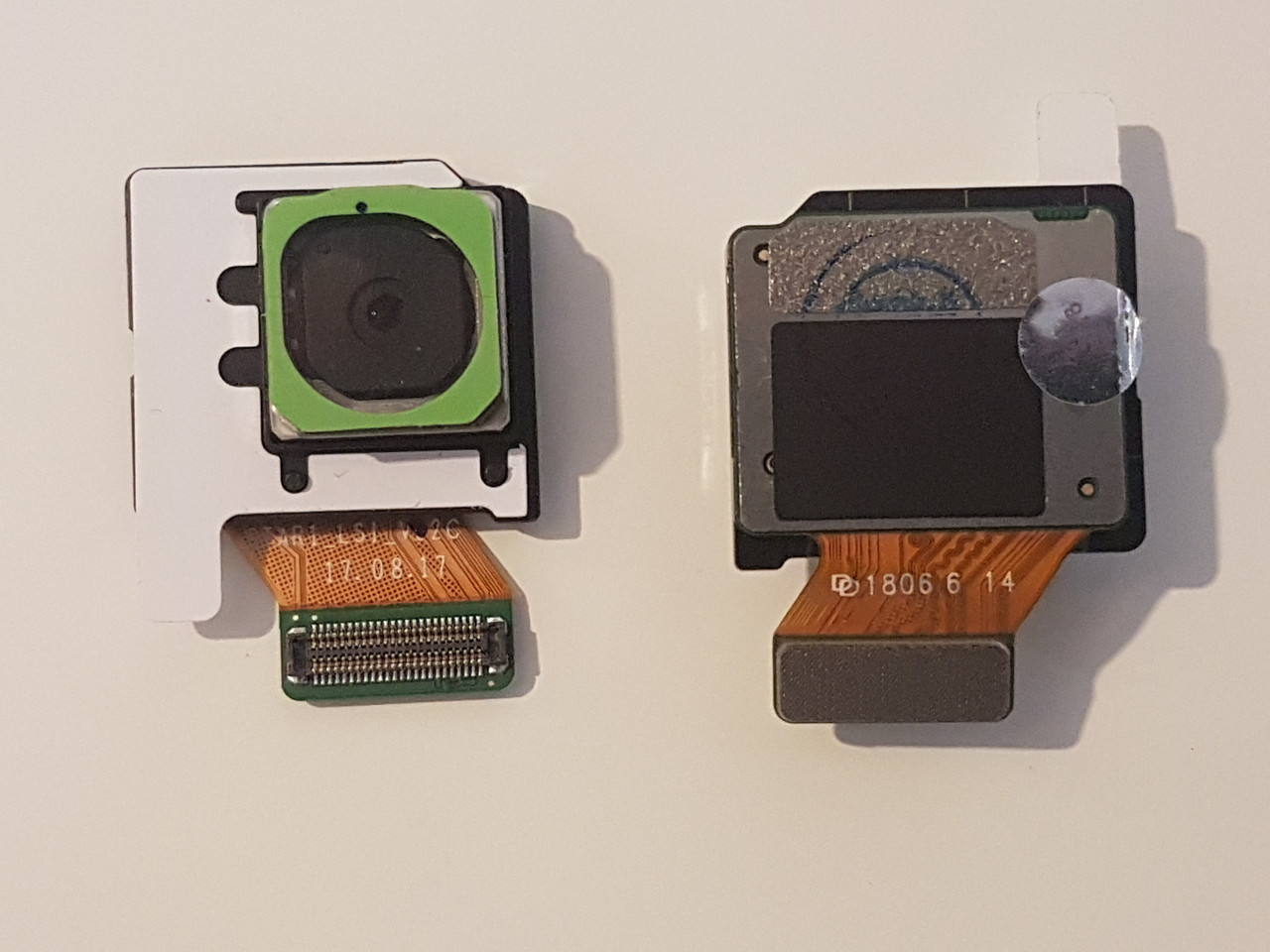 Камера Samsung G960F Galaxy S9, 12MP, основная (большая), на шлейфе, High copy
Камера Samsung G960F Galaxy S9, 12MP, основная (большая), на шлейфе, High copy
