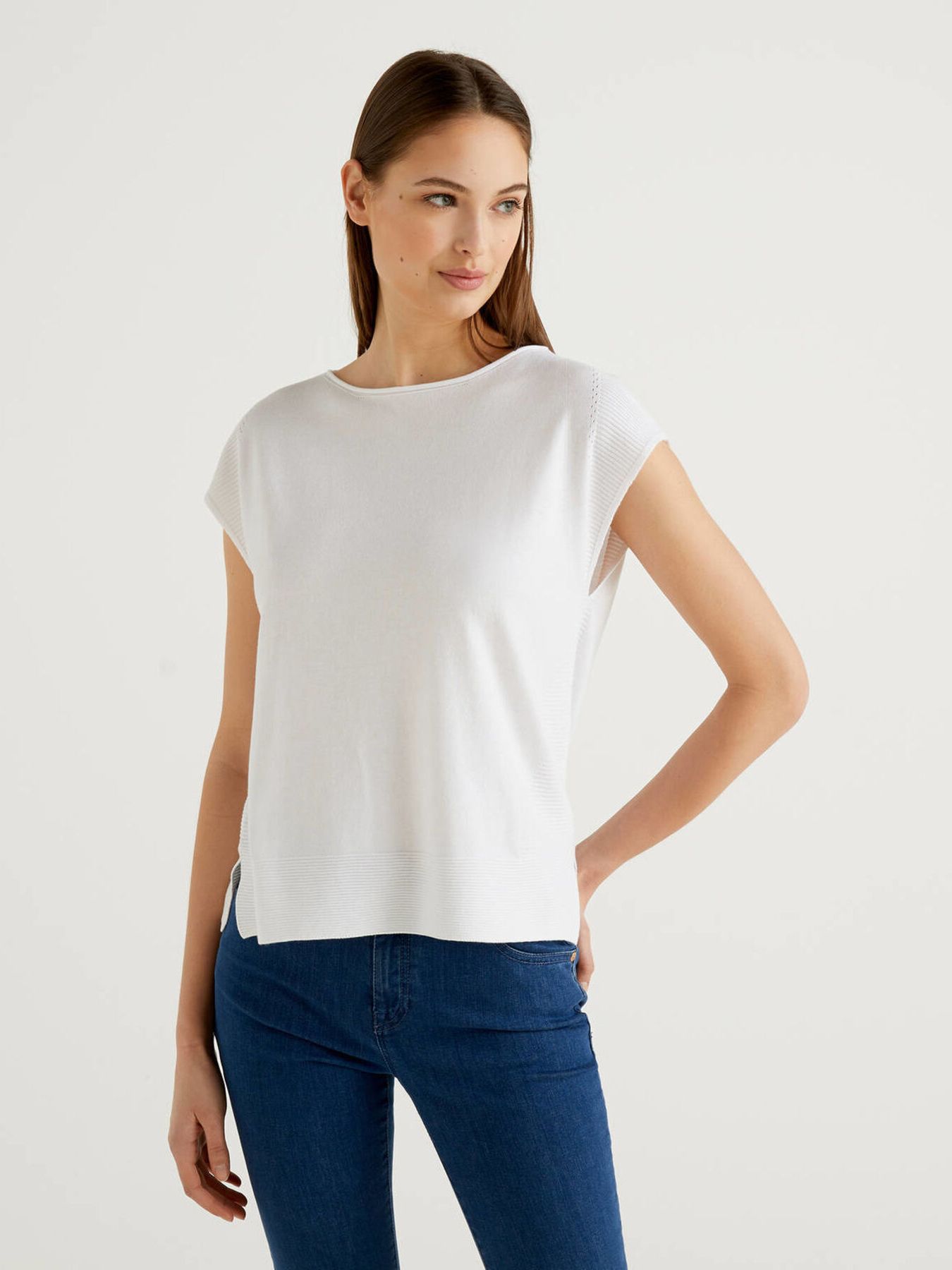 Футболка United Colors of Benetton 103CD1O84-101 L
Футболка United Colors of Benetton 103CD1O84-101 L