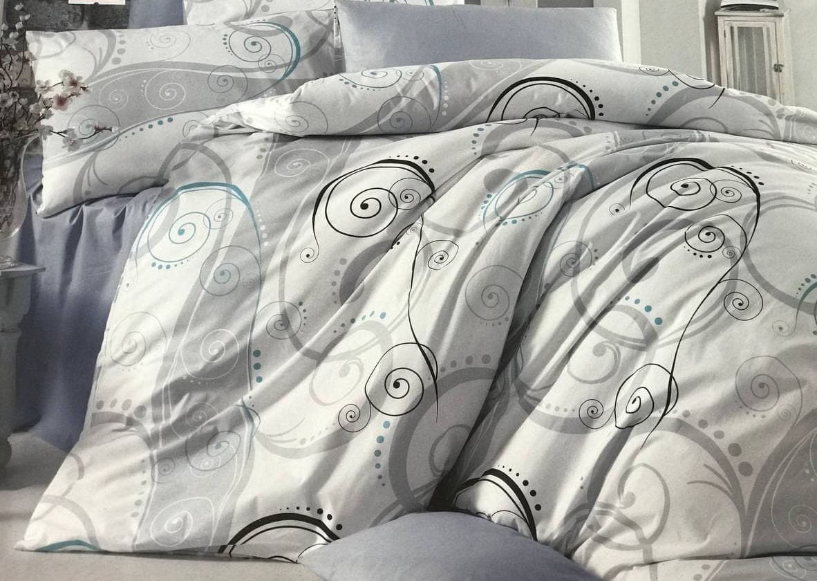 Комплект турецкого постельного белья Victoria ранфорс deluxe collection Guliz евро
Комплект турецкого постельного белья Victoria ранфорс deluxe collection Guliz евро