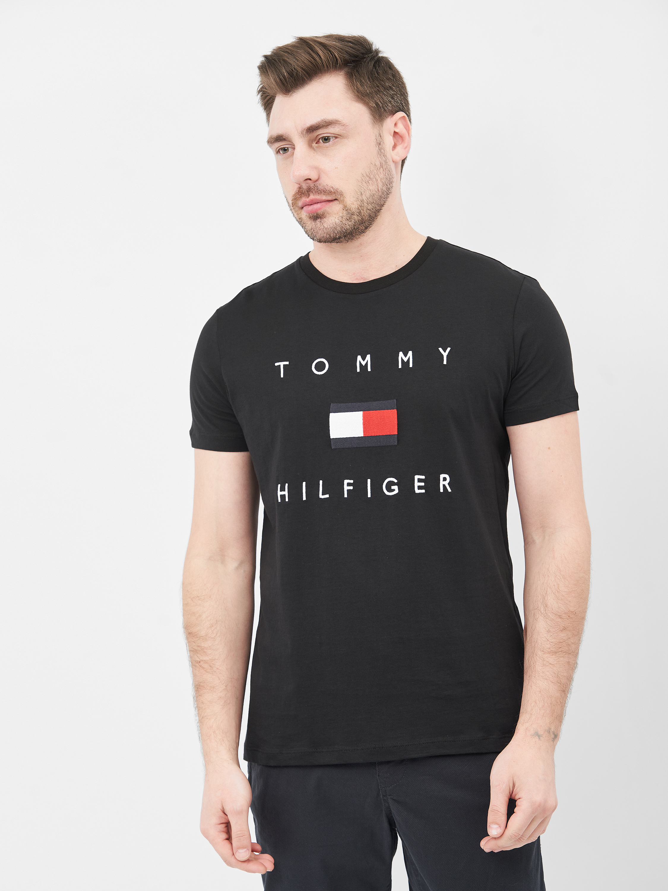 Футболка Tommy Hilfiger 10640.1 (50) Черная, Футболка Tommy Hilfiger 10640.1 XL (50) Черная
Футболка Tommy Hilfiger 10640.1 (50) Черная, Футболка Tommy Hilfiger 10640.1 XL (50) Черная