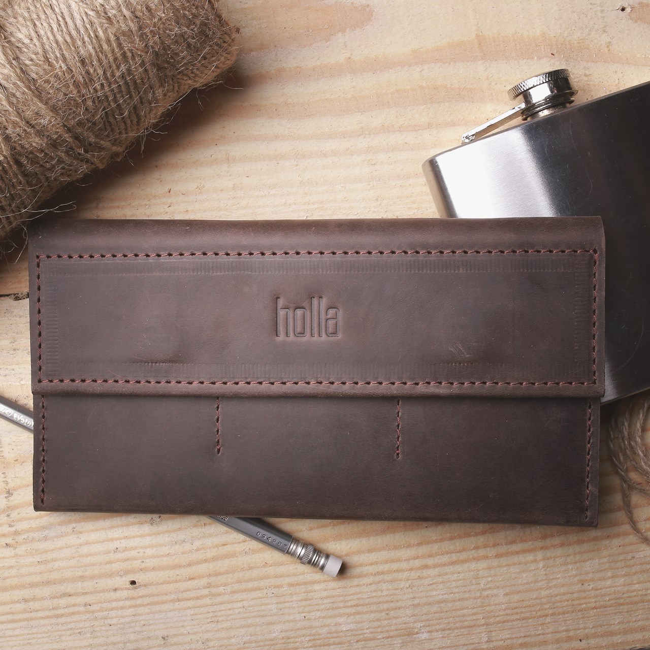 Дизайнерское кожаное портмоне holla, ручной работы IDLER WALLET // BROWN (hl-IDLER WALLET)
Дизайнерское кожаное портмоне holla, ручной работы IDLER WALLET // BROWN (hl-IDLER WALLET)