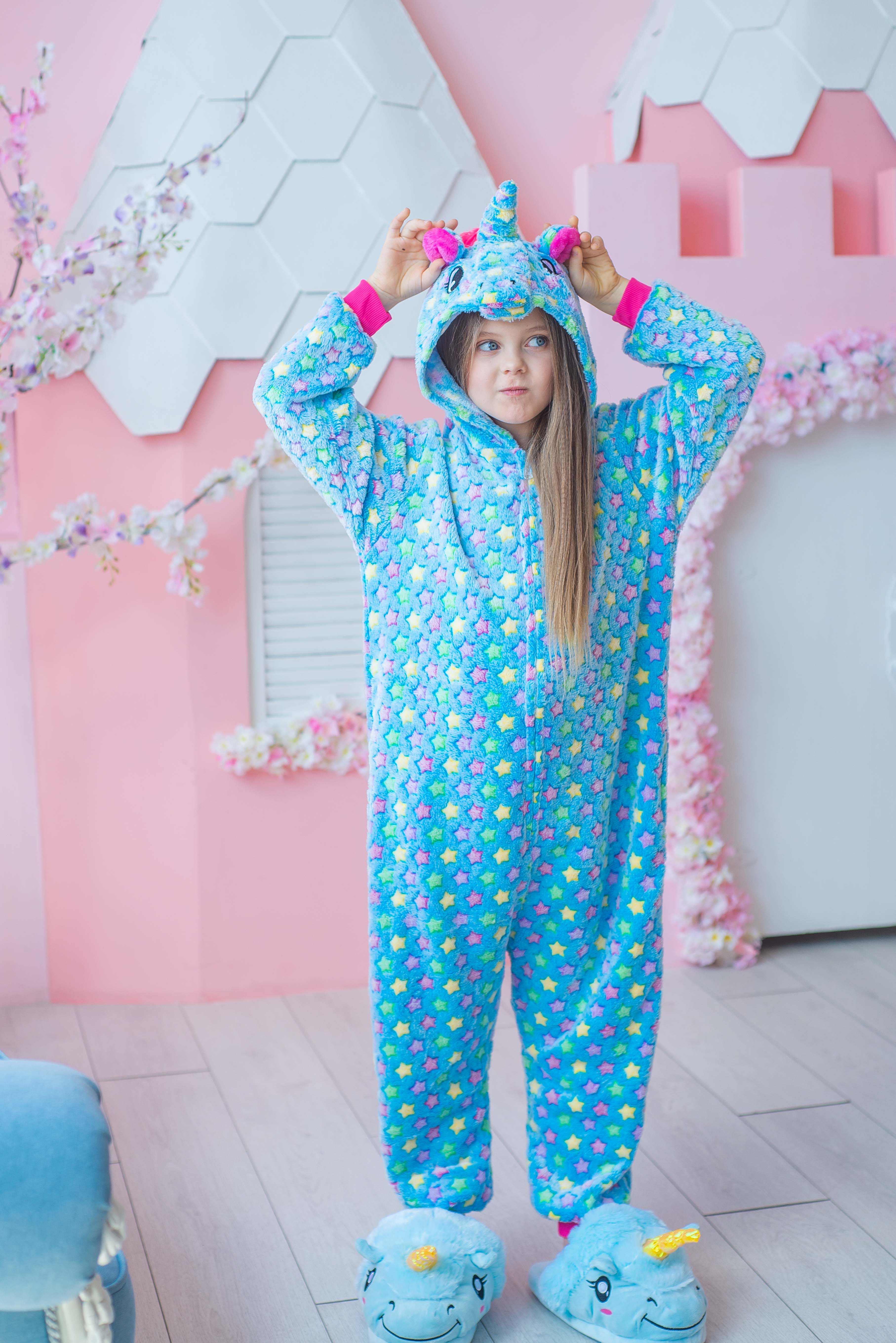 Пижама Кигуруми детская BearWear Единорог Стелла (на молнии) M 115 - 125 см Голубой (K0W1-0068-M)
Пижама Кигуруми детская BearWear Единорог Стелла (на молнии) M 115 - 125 см Голубой (K0W1-0068-M)