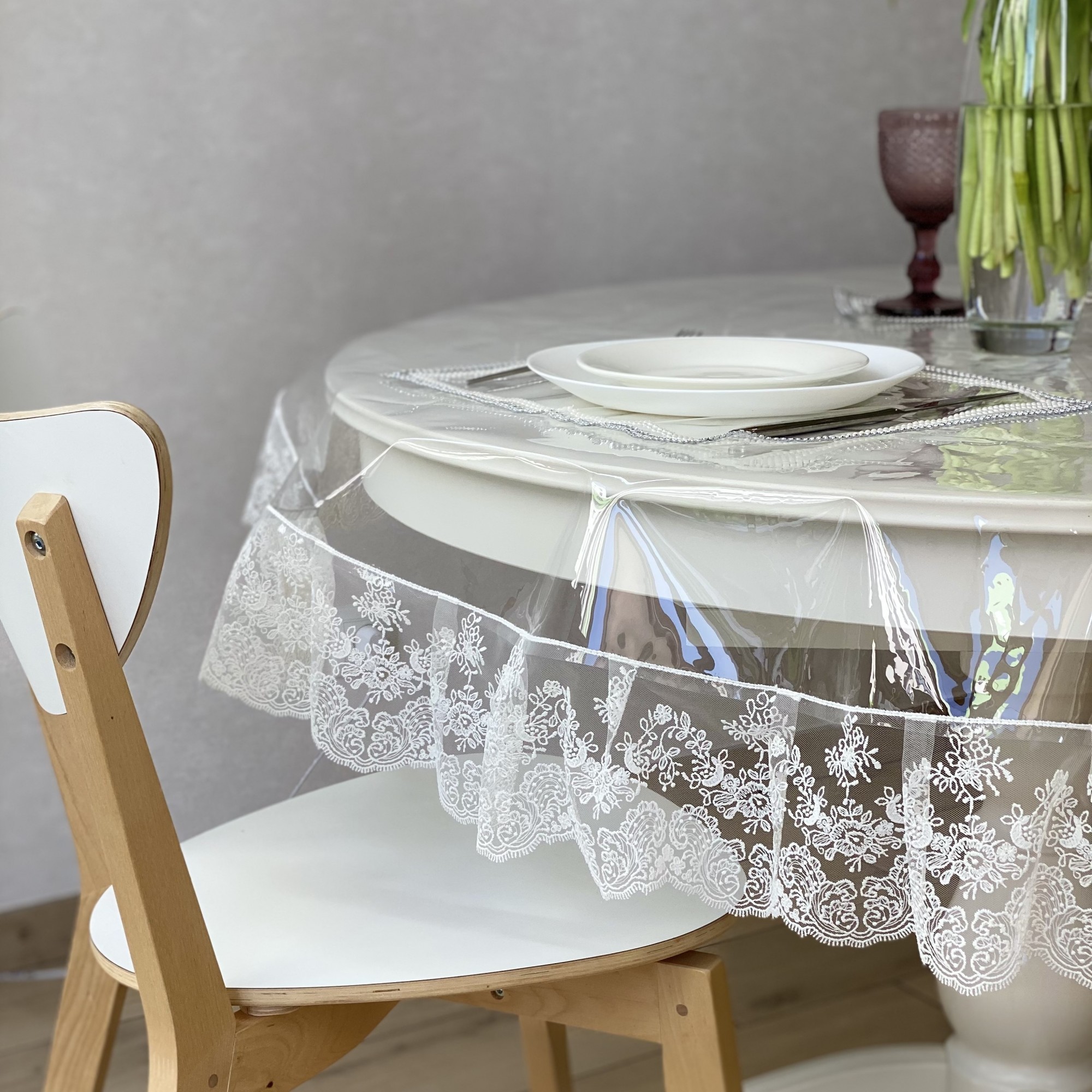 Силиконовая Скатерть с кружевом молочный блюмарин 160x130 см
Силиконовая Скатерть с кружевом молочный блюмарин 160x130 см