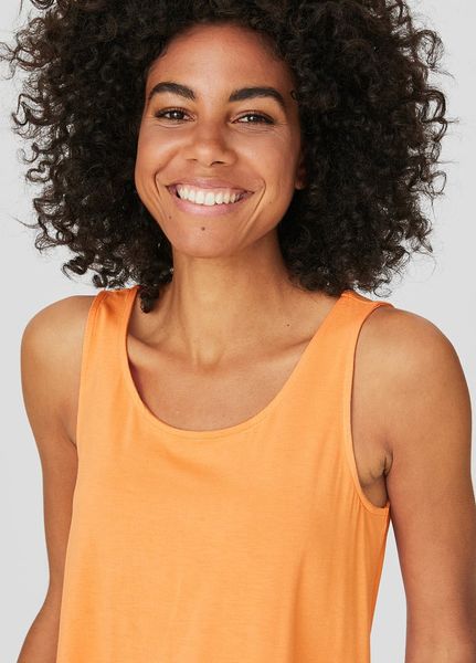 Майка C&A M оранжевая (1202-234)
Майка C&A M оранжевая (1202-234)