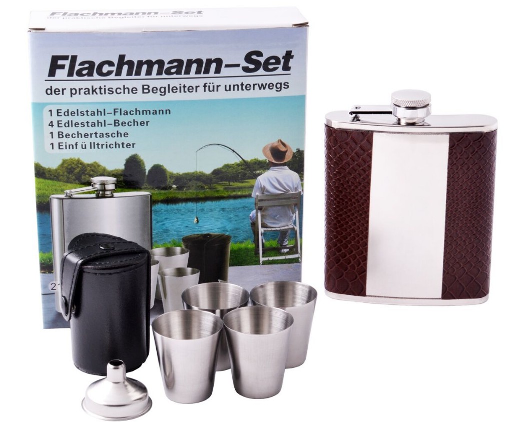 Подарочный набор, фляга Flachmann-Set с пририсованными кожаными вставками по бокам коричневого цвета.
Подарочный набор, фляга Flachmann-Set с пририсованными кожаными вставками по бокам коричневого цвета.