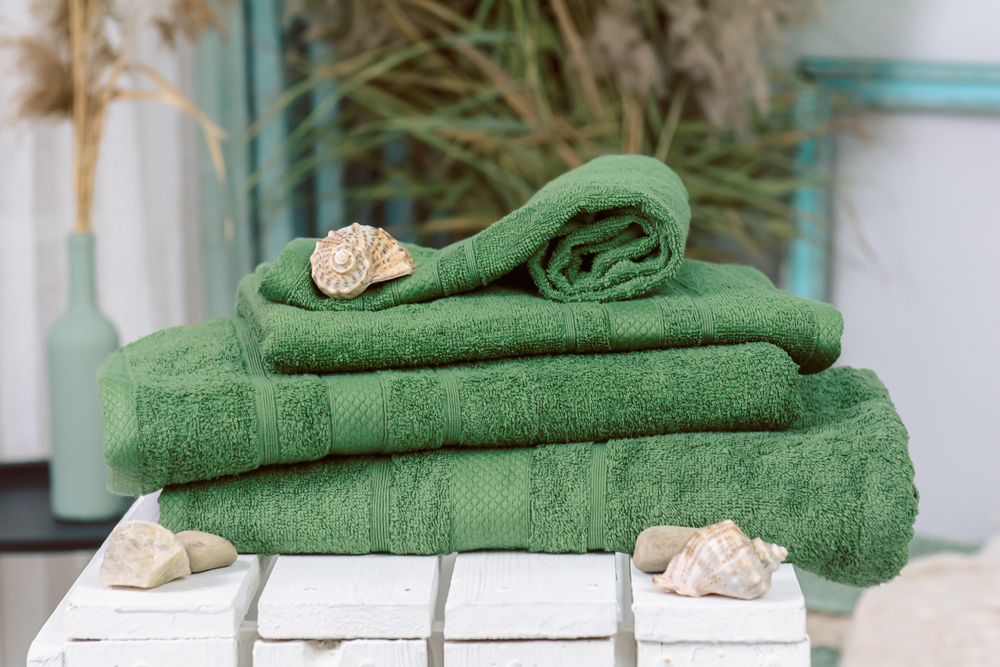 Набор банных полотенец MirSon №5009 SoftNess Military 40x70, 50x90, 70x140, 100x150
Набор банных полотенец MirSon №5009 SoftNess Military 40x70, 50x90, 70x140, 100x150