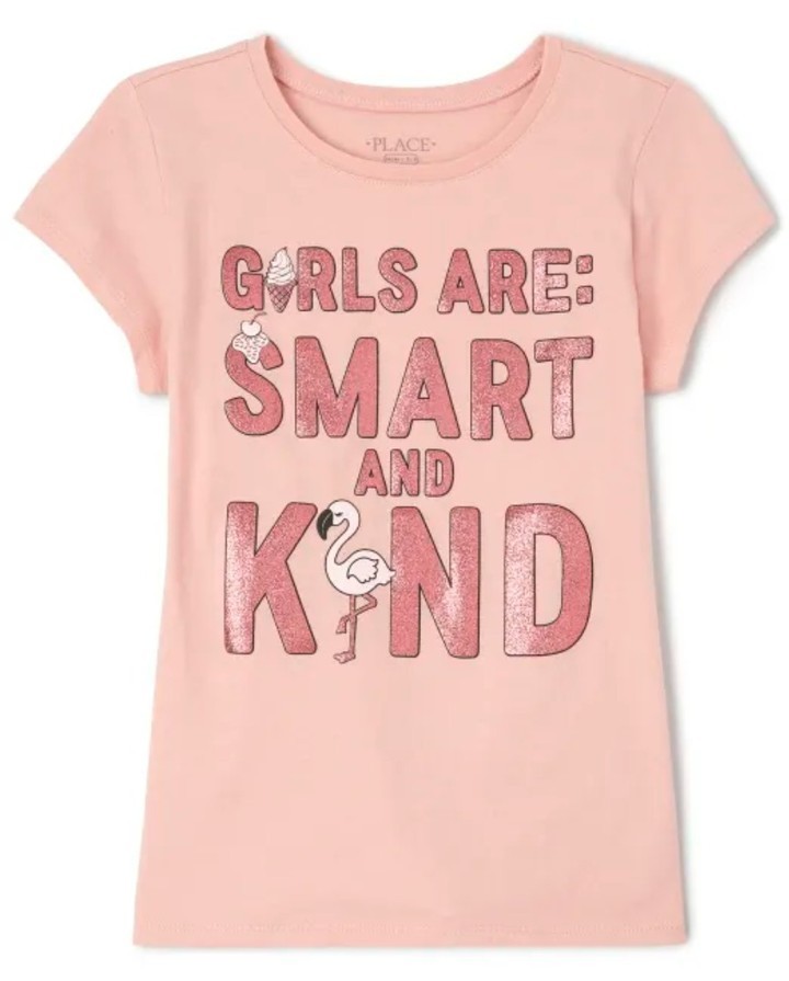 Футболка Children's Place с глитером "Girls are: smart and kind" 7-8 лет 128 - 133 см / 26 - 29 кг розовая с принтом
Футболка Children's Place с глитером "Girls are: smart and kind" 7-8 лет 128 - 133 см / 26 - 29 кг розовая с принтом