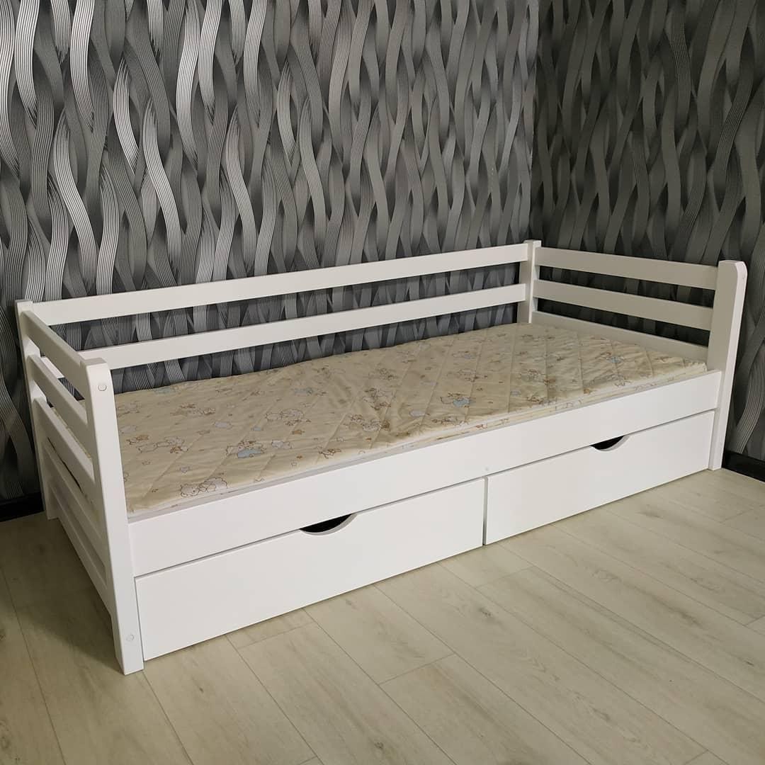 Кровать односпальная тахта RainbowDream Ламия 80х190 см белый массив ольхи, с ящиками
Кровать односпальная тахта RainbowDream Ламия 80х190 см белый массив ольхи, с ящиками