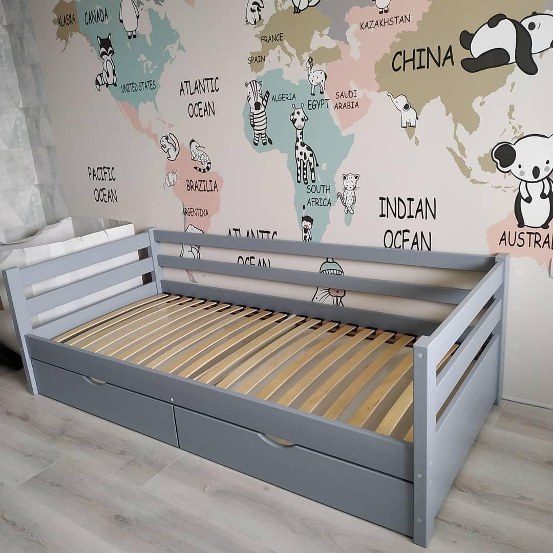 Кровать односпальная тахта RainbowDream Маркус 90х190 см серый массив ольхи, с ящиками
Кровать односпальная тахта RainbowDream Маркус 90х190 см серый массив ольхи, с ящиками