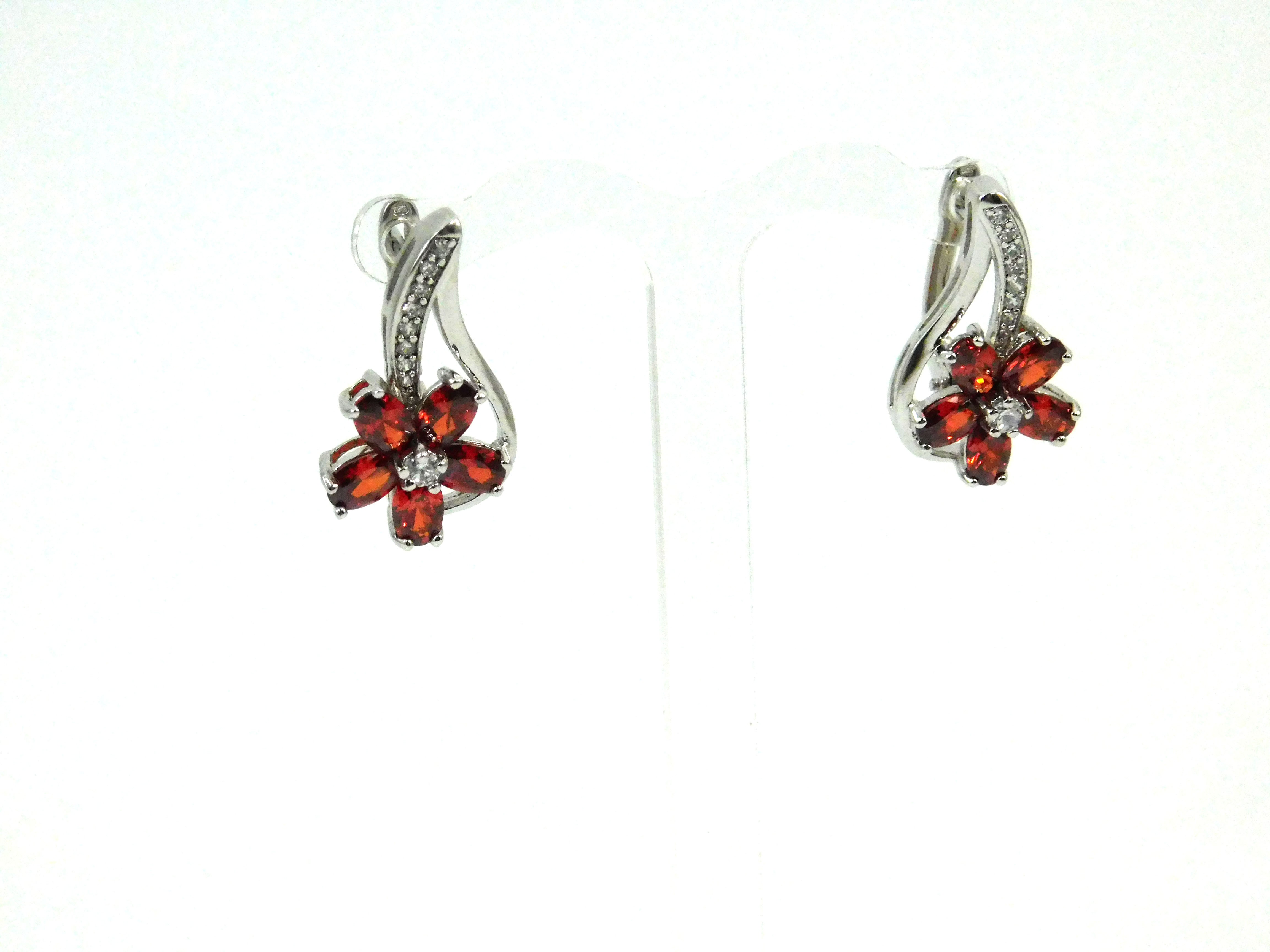 Сережки Кварц квітка оранжева 1Дизайн-Студія "FF" 1.10.31.100.9.F
Сережки Кварц квітка оранжева 1Дизайн-Студія "FF" 1.10.31.100.9.F