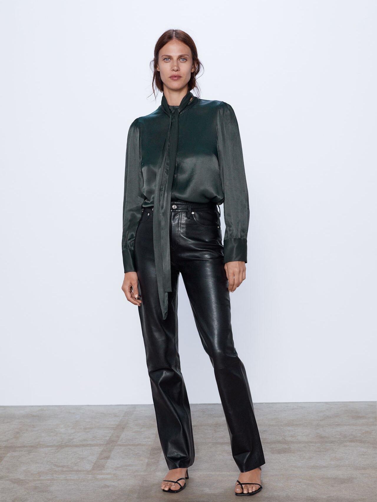 Блузка Zara 4437/274/501-ACXO M Темно-зеленая
Блузка Zara 4437/274/501-ACXO M Темно-зеленая