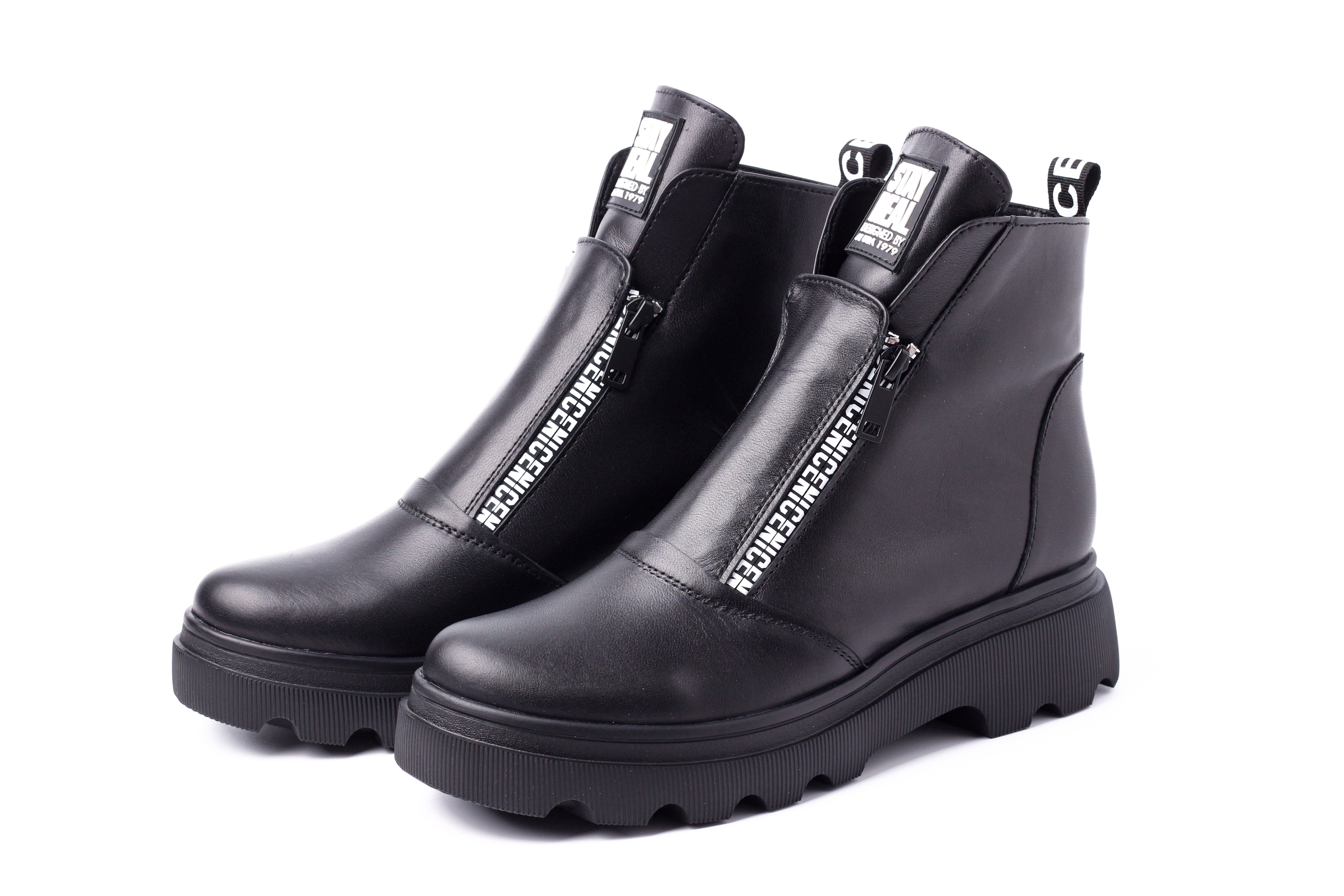 Ботинки Vakardi 463BLACK-K черный 41 2000903495444 
Ботинки Vakardi 463BLACK-K черный 41 2000903495444