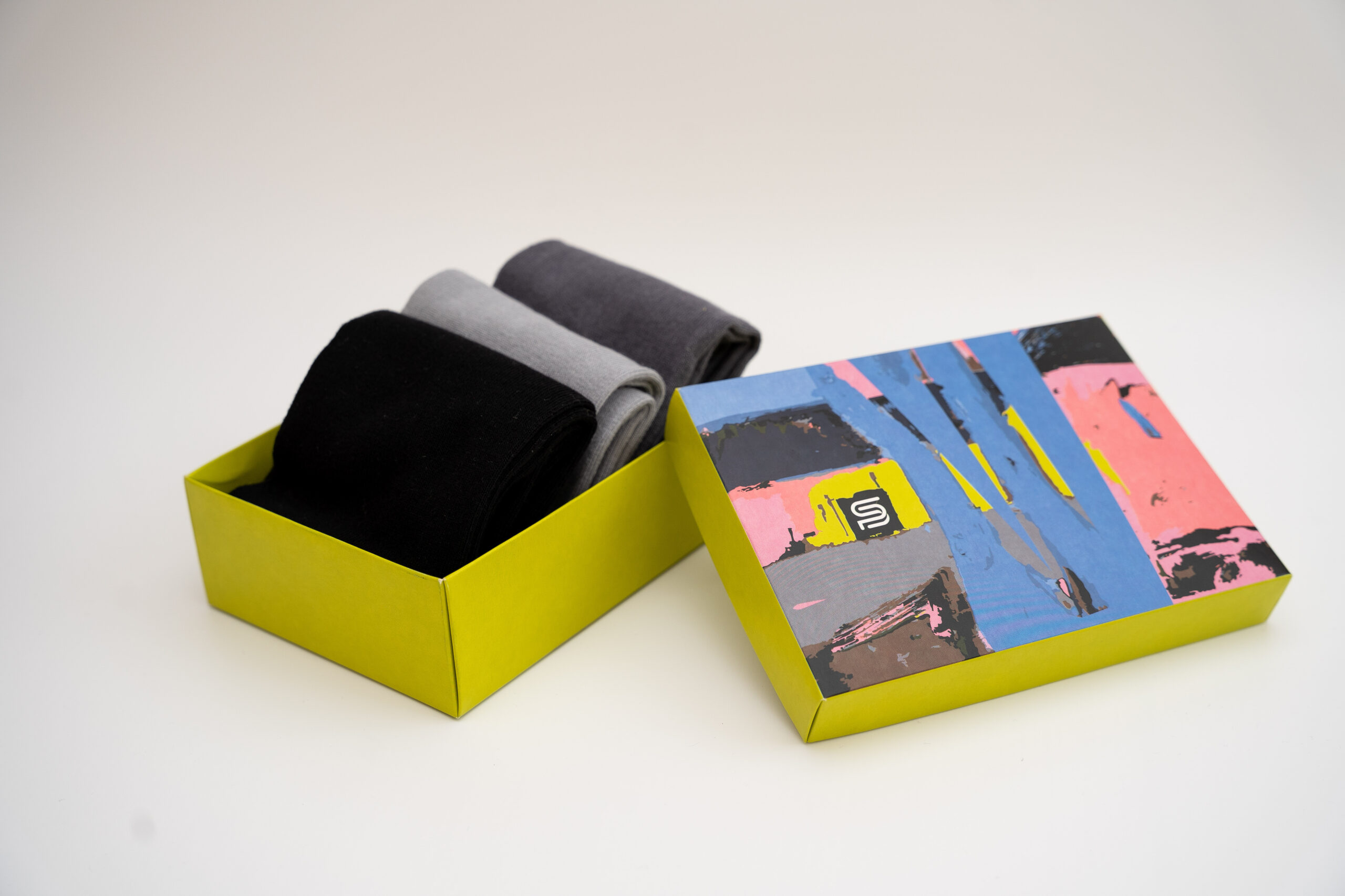Подарочный бокс Набор носков Premier Socks 53751 - 3 пары Разноцветные классические мужские, Подарочный бокс Набор носков Premier Socks 53751 41-44 3 пары Разноцветные классические мужские
Подарочный бокс Набор носков Premier Socks 53751 - 3 пары Разноцветные классические мужские, Подарочный бокс Набор носков Premier Socks 53751 41-44 3 пары Разноцветные классические мужские