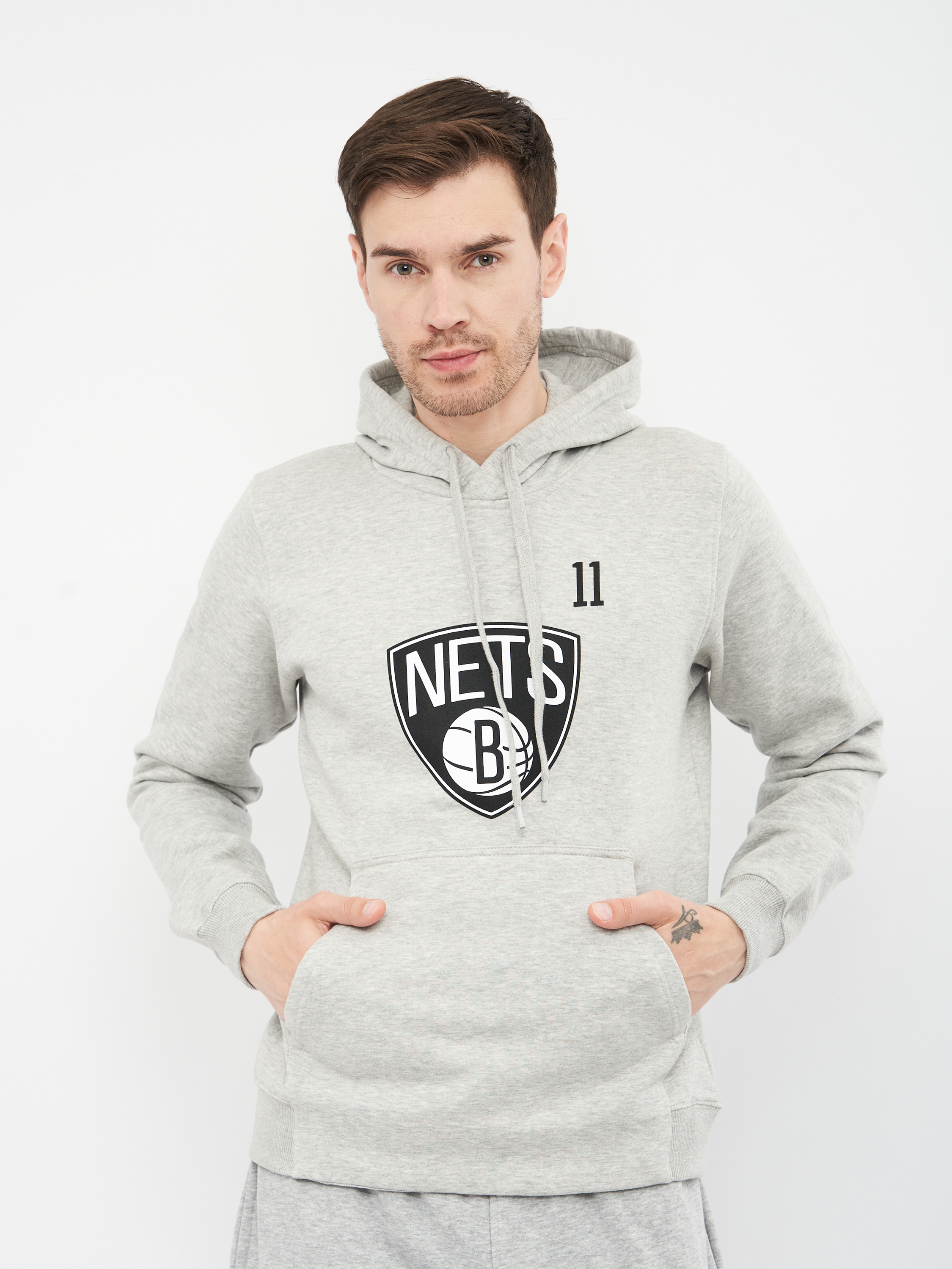 Худи Outer staff NBA EK2M1BBTL-KYRIE Серое, Худи Outer staff NBA EK2M1BBTL-KYRIE M Серое
Худи Outer staff NBA EK2M1BBTL-KYRIE Серое, Худи Outer staff NBA EK2M1BBTL-KYRIE M Серое