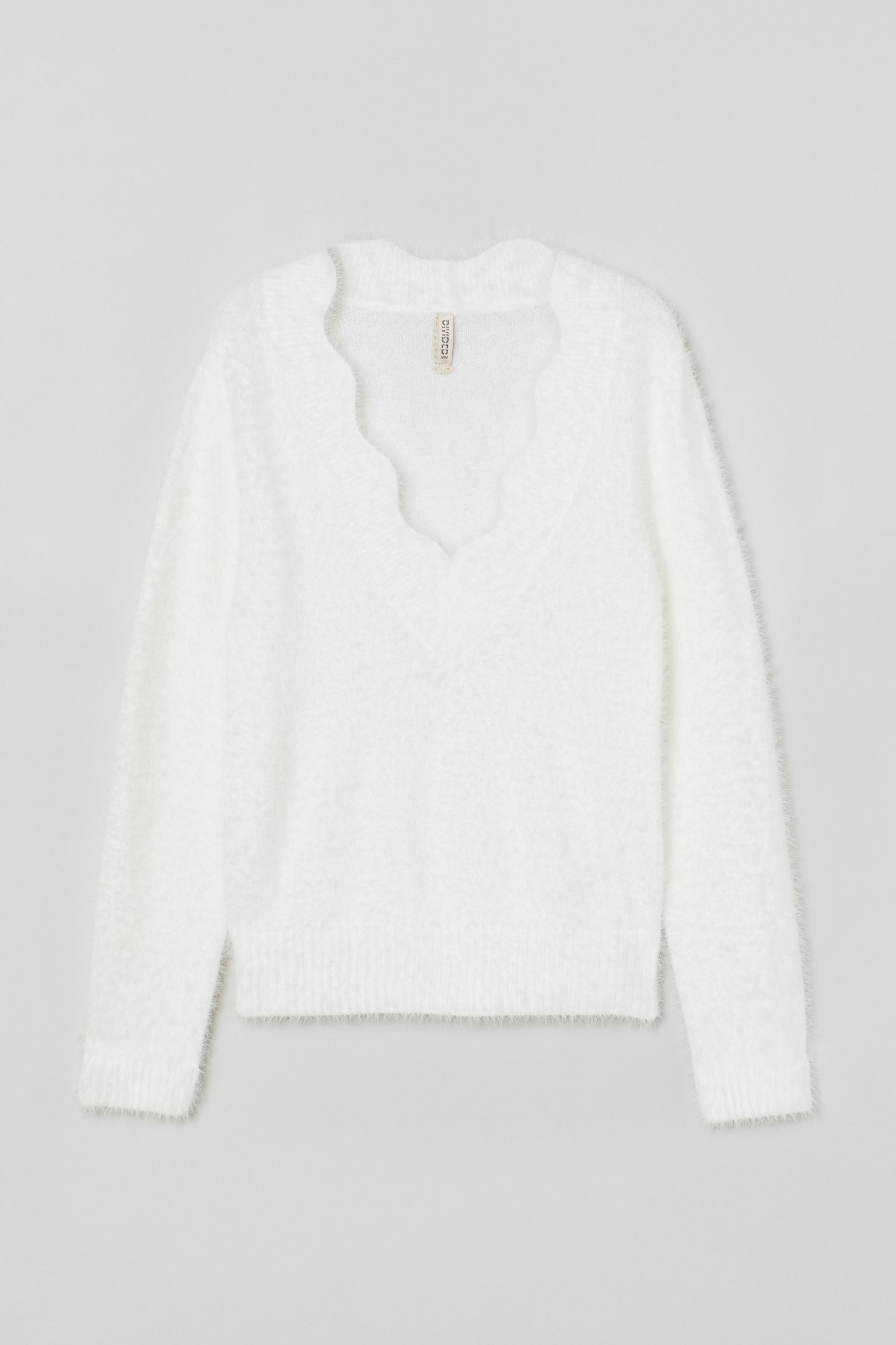 Джемпер H&M L белый 11058971672 
Джемпер H&M L белый 11058971672