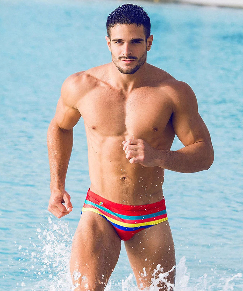 Мужские плавки-слипы UXH RT6589 Красный, Мужские плавки-слипы UXH RT6589 Красный L
Мужские плавки-слипы UXH RT6589 Красный, Мужские плавки-слипы UXH RT6589 Красный L