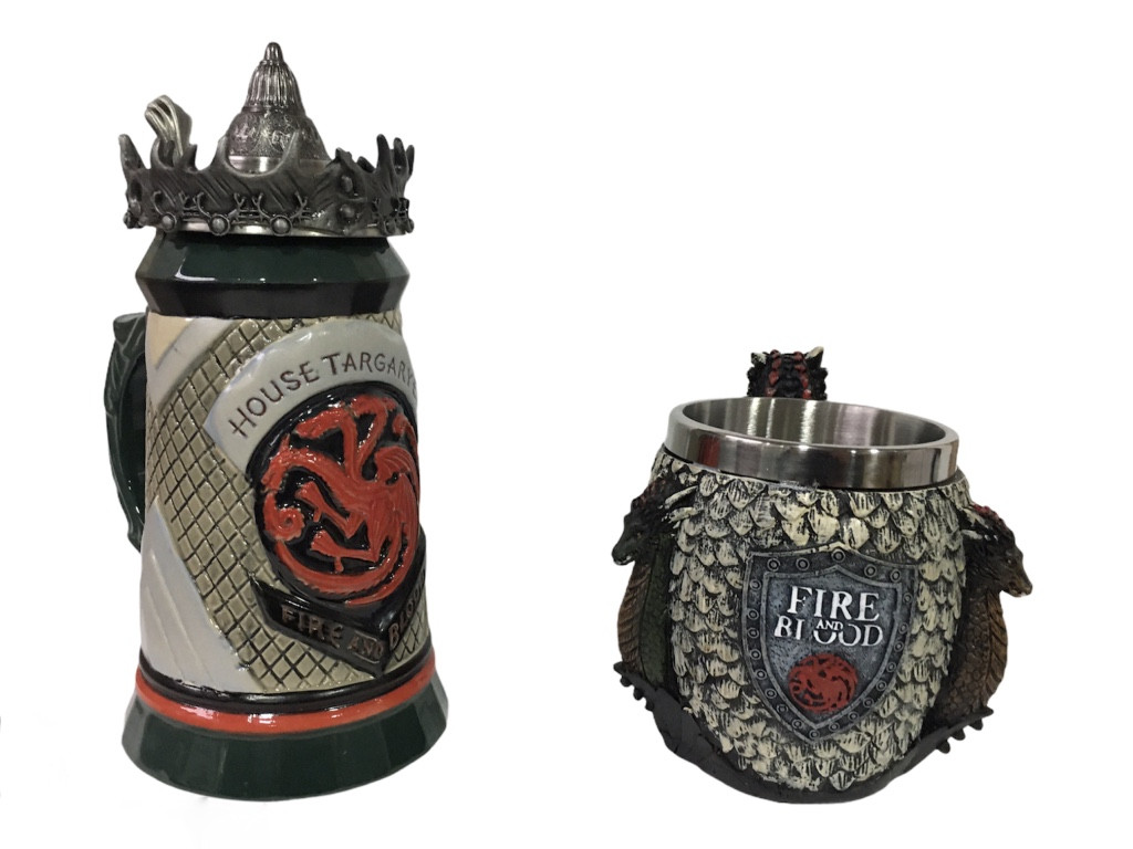 Подарочный набор Кружка House Targaryen Fire And Blood Игра Престолов и Fire And Blood 650/400мл
Подарочный набор Кружка House Targaryen Fire And Blood Игра Престолов и Fire And Blood 650/400мл