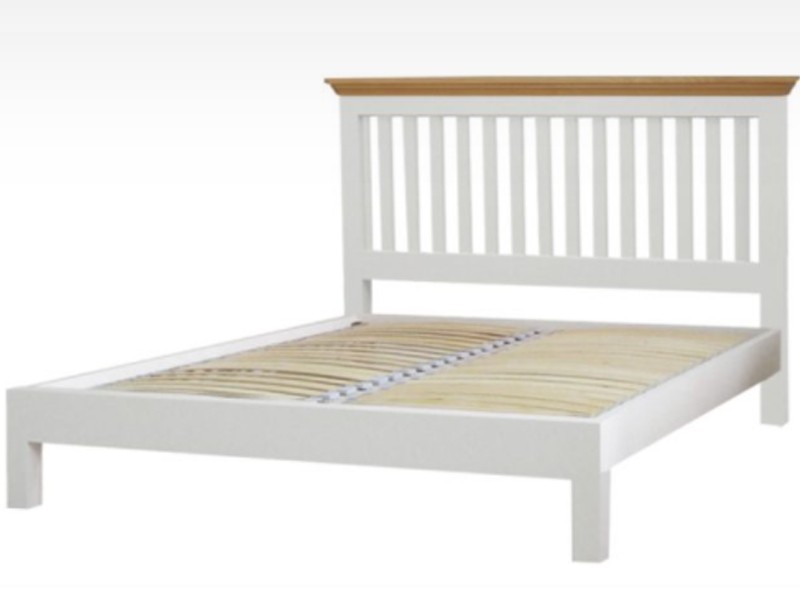 Двухспальная кровать TCH furniture COL843 Coelo с ламелью 160х200 см Ice white/oil
Двухспальная кровать TCH furniture COL843 Coelo с ламелью 160х200 см Ice white/oil