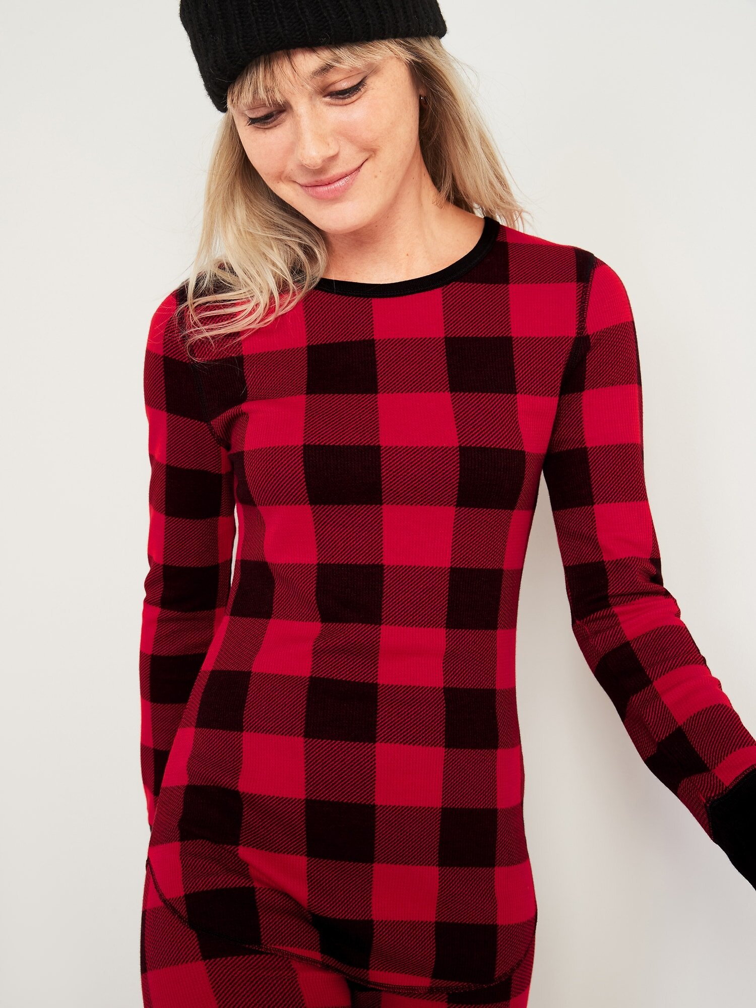 Женская футболка с длинным рукавом Old Navy термореглан art474611 (Красный/Черный, размер M)
Женская футболка с длинным рукавом Old Navy термореглан art474611 (Красный/Черный, размер M)