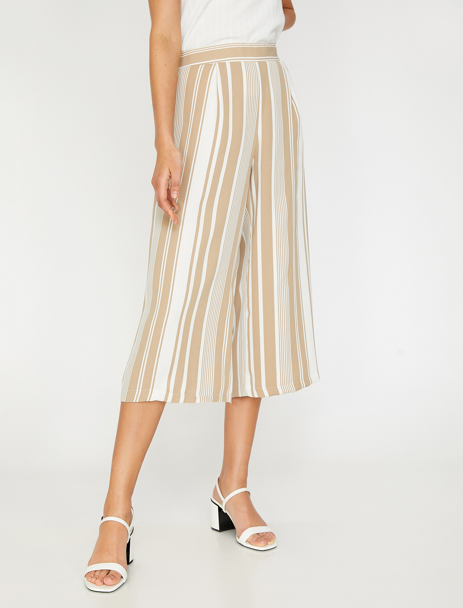 Брюки Koton 9YAK42279UW-60K Beige Stripe, Брюки Koton 9YAK42279UW-60K 36 Beige Stripe
Брюки Koton 9YAK42279UW-60K Beige Stripe, Брюки Koton 9YAK42279UW-60K 36 Beige Stripe