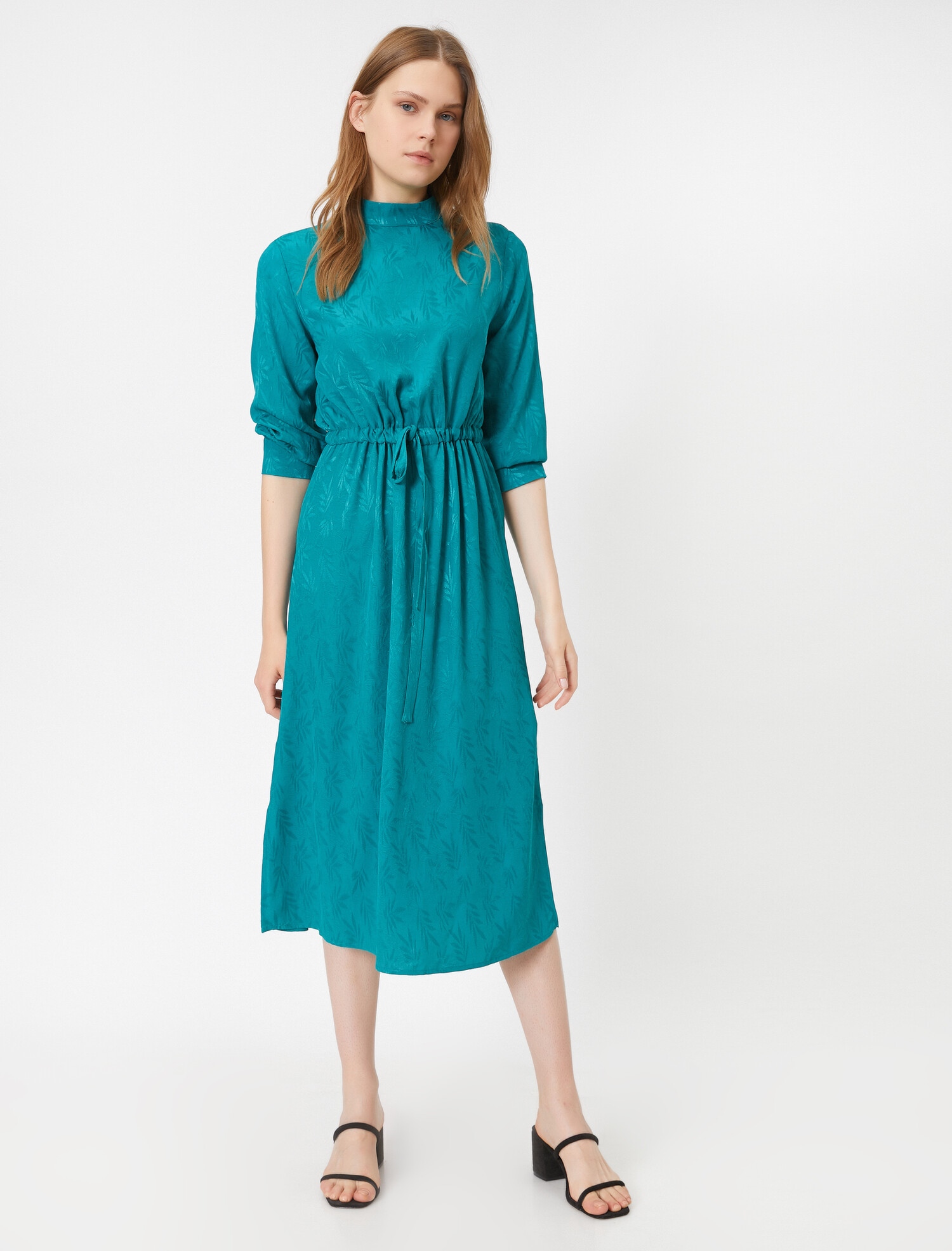 Платье Koton 0YAK88523CW-989 Dark Green, Платье Koton 0YAK88523CW-989 38 Dark Green
Платье Koton 0YAK88523CW-989 Dark Green, Платье Koton 0YAK88523CW-989 38 Dark Green