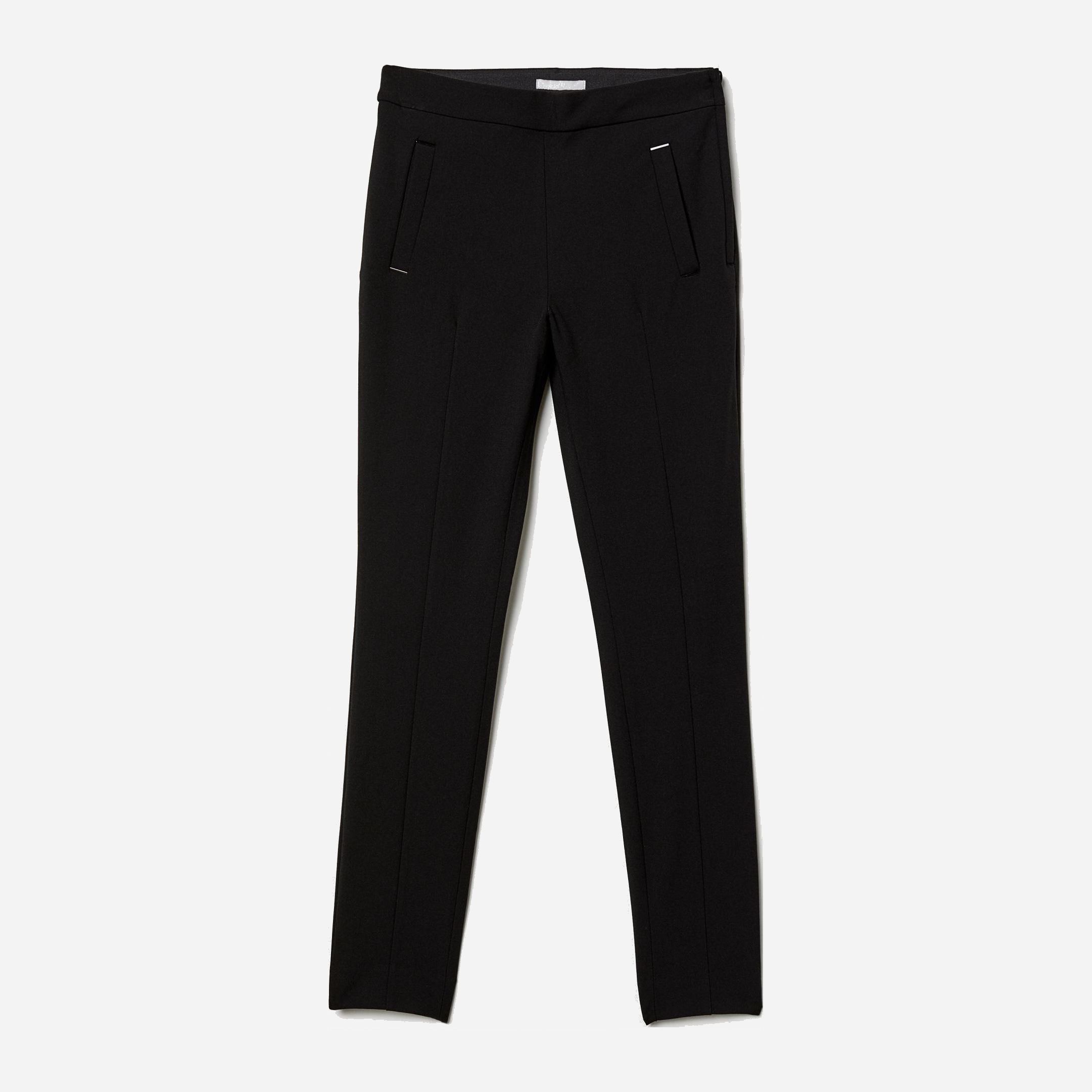 Брюки H&M 0581971-7 Черные (СА2000001847527, Брюки H&M 0581971-7 44 Черные (СА2000001847527)
Брюки H&M 0581971-7 Черные (СА2000001847527, Брюки H&M 0581971-7 44 Черные (СА2000001847527)