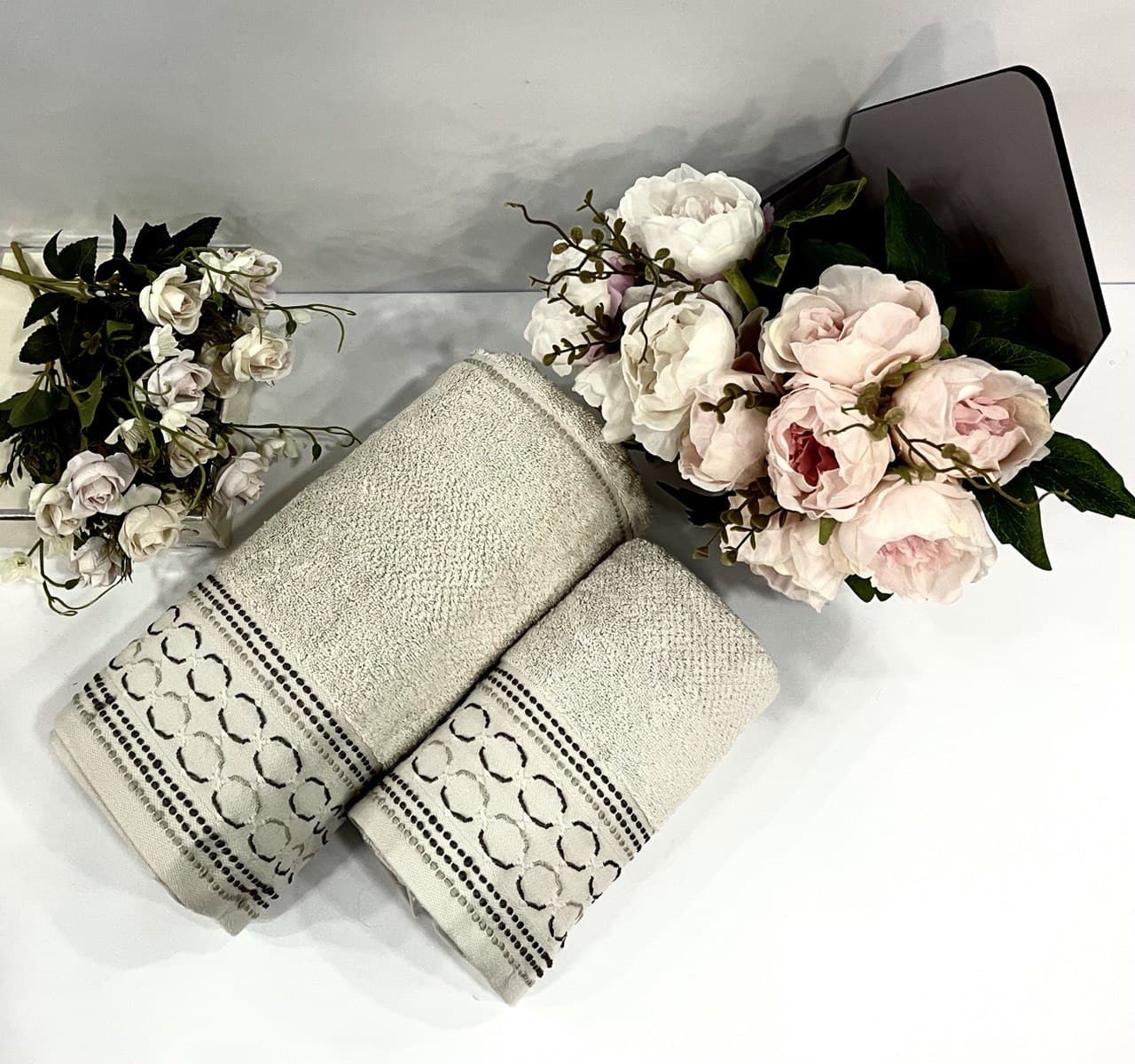 Полотенца Pupilla Collection Хлопок-бамбук 100 Jakarli T 50 x 90 70 x 140 бежево песочный
Полотенца Pupilla Collection Хлопок-бамбук 100 Jakarli T 50 x 90 70 x 140 бежево песочный